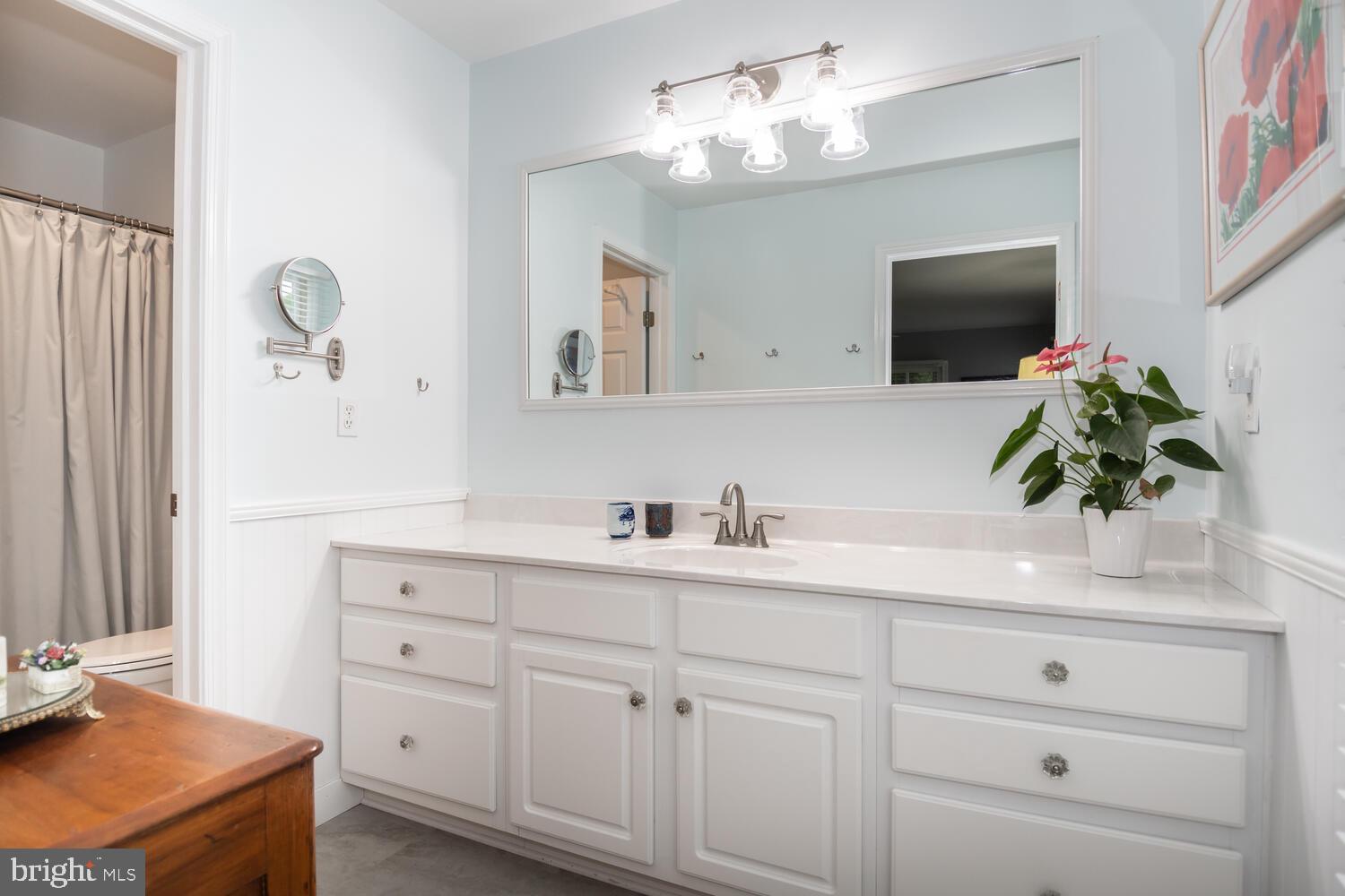 VICTORIA WALK - Residential