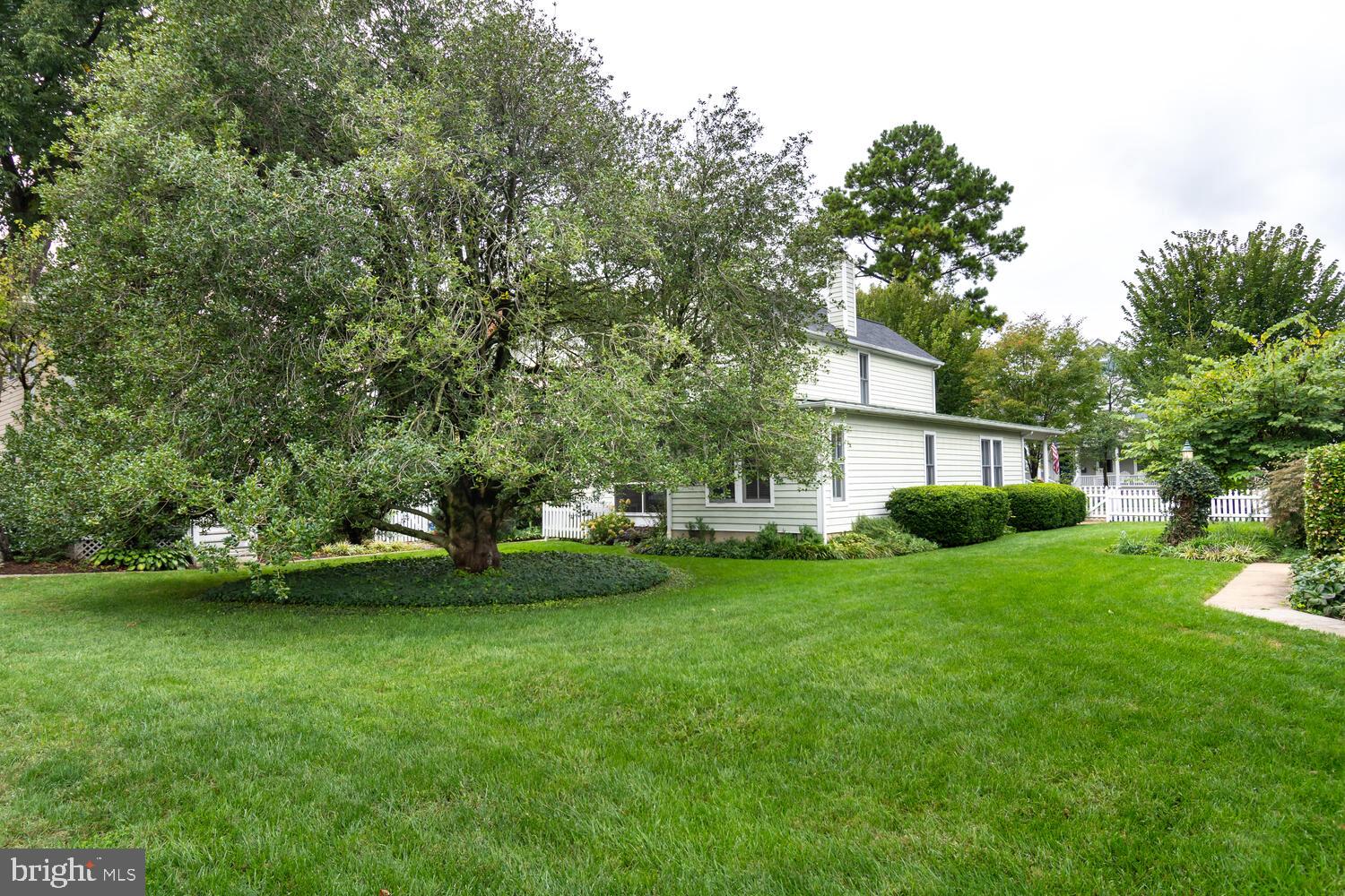 VICTORIA WALK - Residential