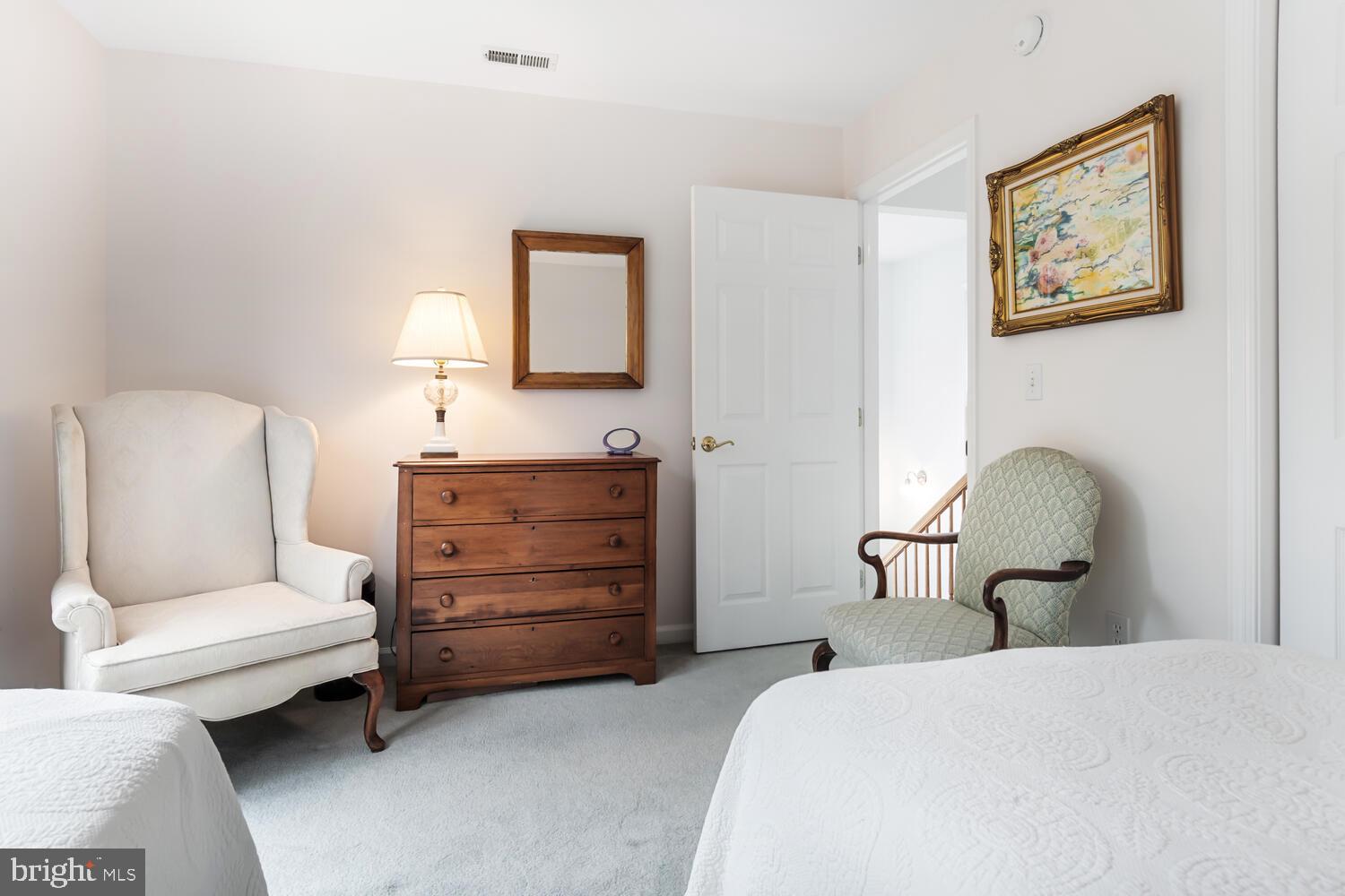 VICTORIA WALK - Residential