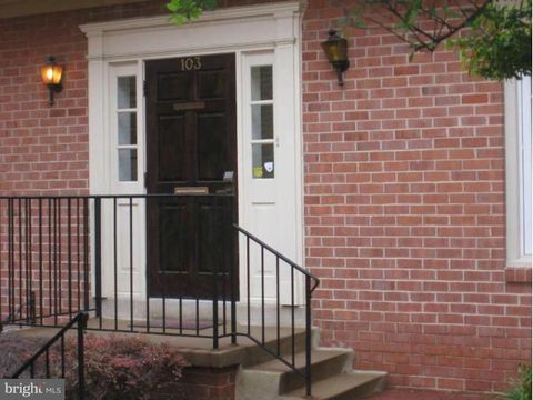 Photo of 103 - Top Floor Rowell Court, FALLS CHURCH, VA 22046 (MLS # VAFA2003752)