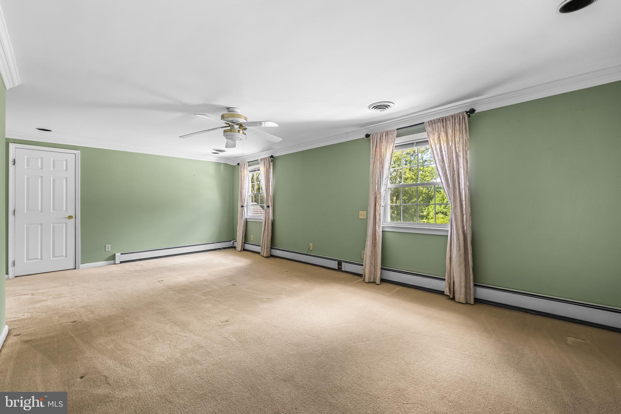 HAMPTON - Residential