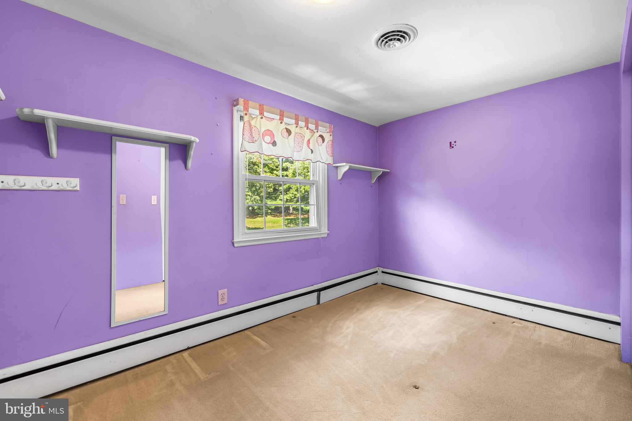 HAMPTON - Residential