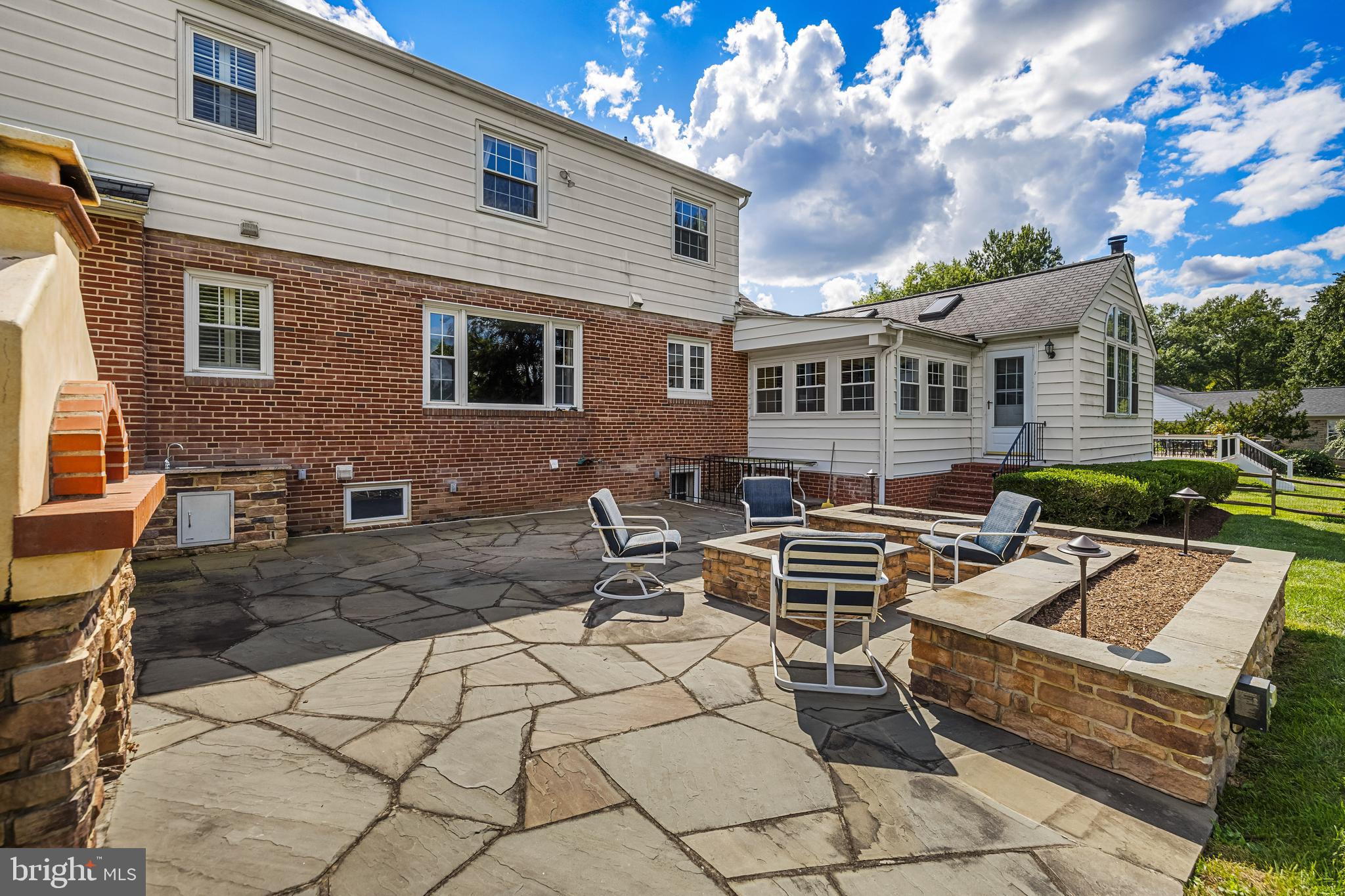 HAMPTON - Residential