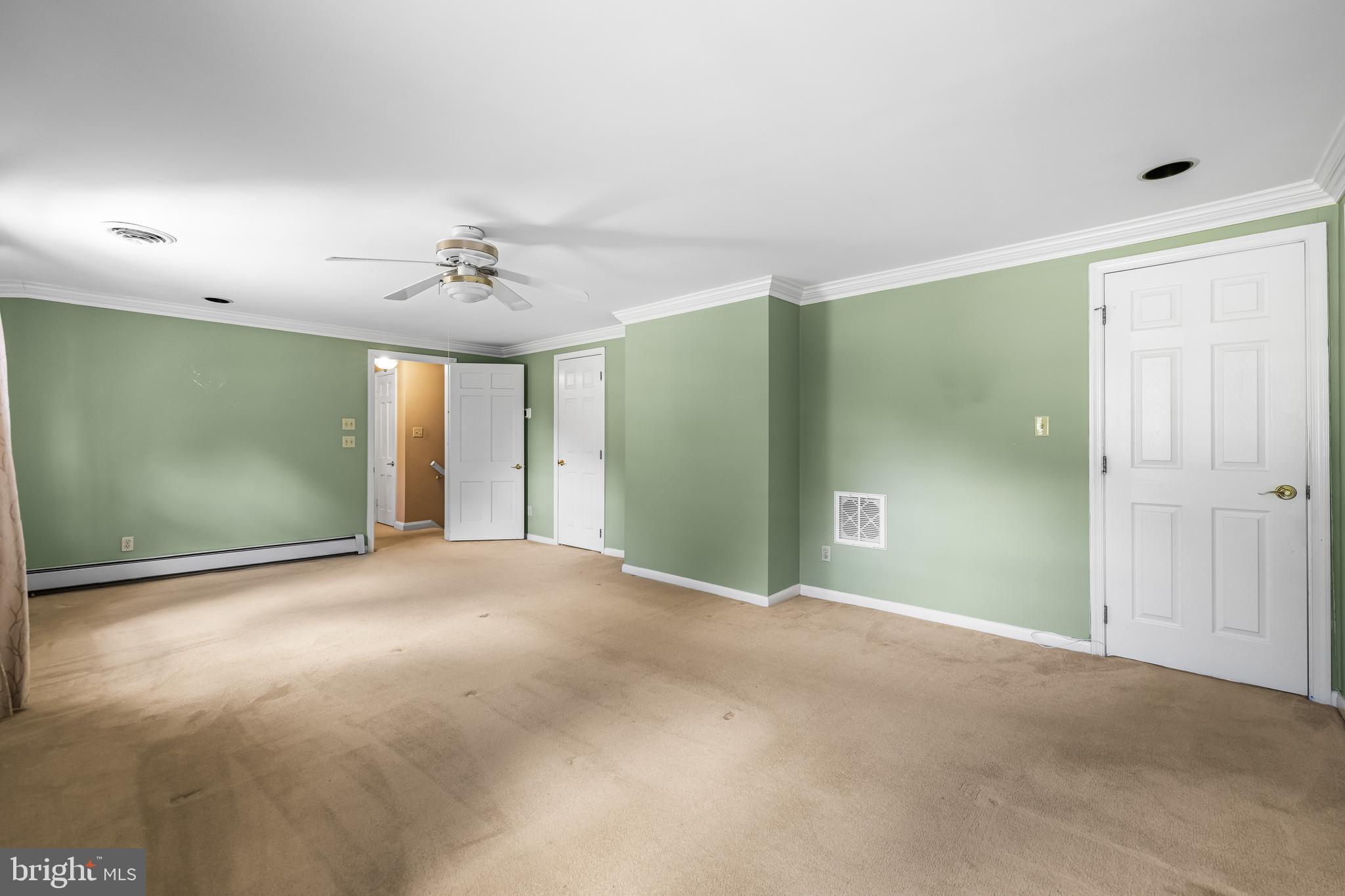 HAMPTON - Residential