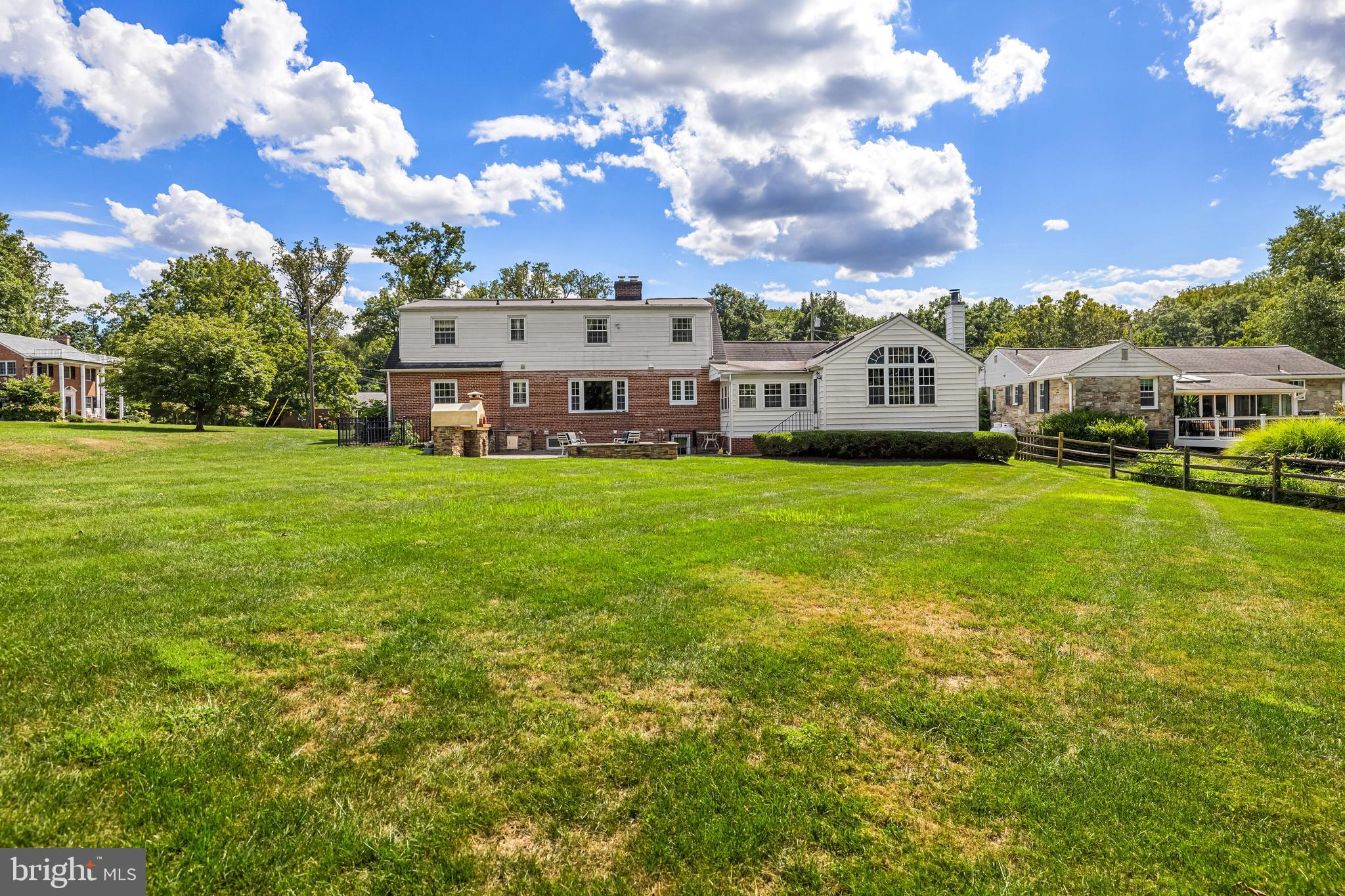 HAMPTON - Residential