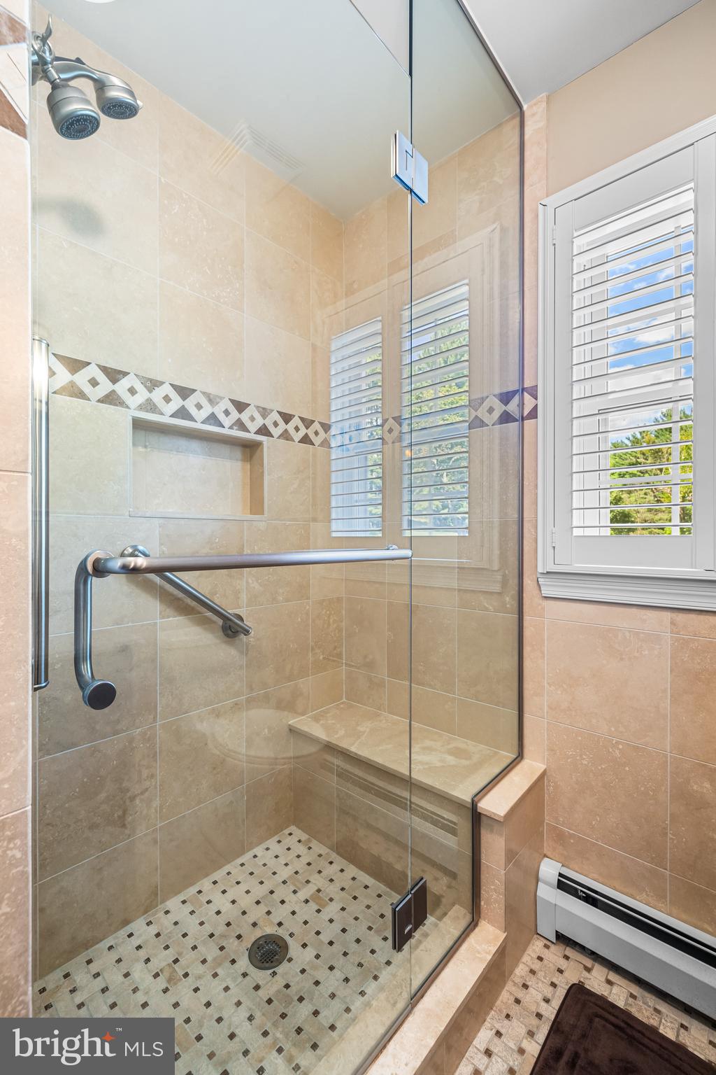 HAMPTON - Residential