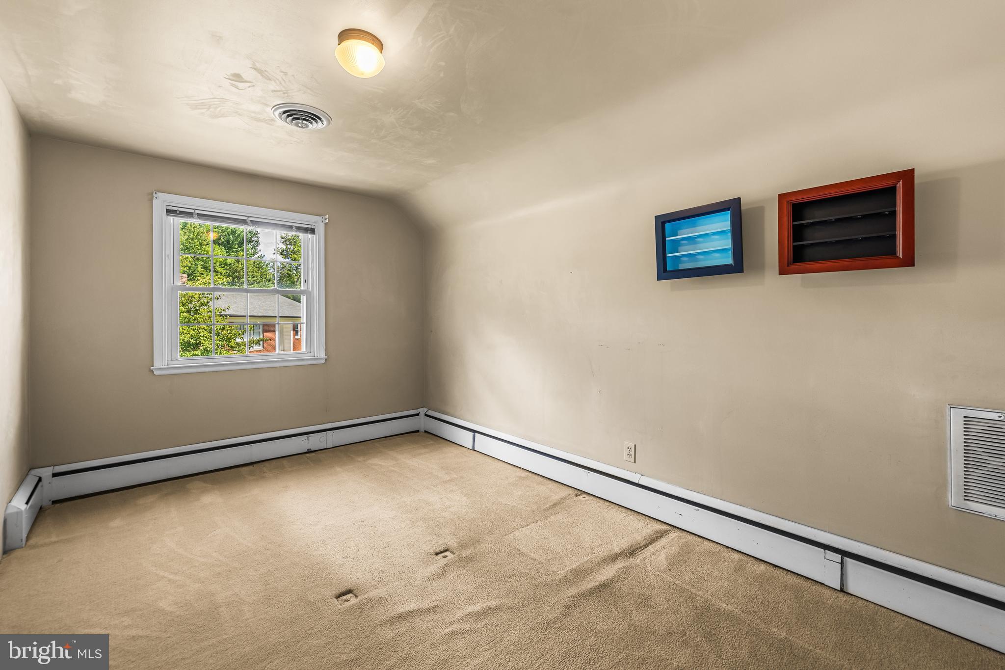 HAMPTON - Residential