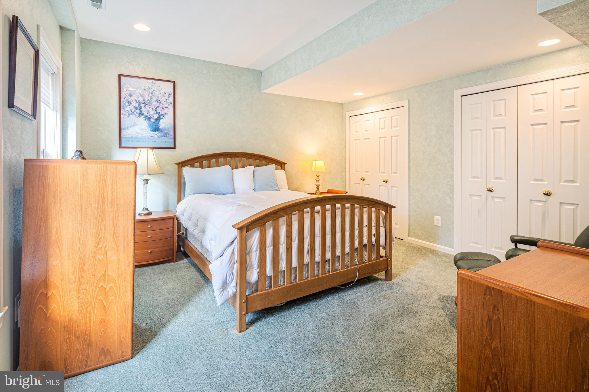 CLARKSVILLE HUNT - Residential