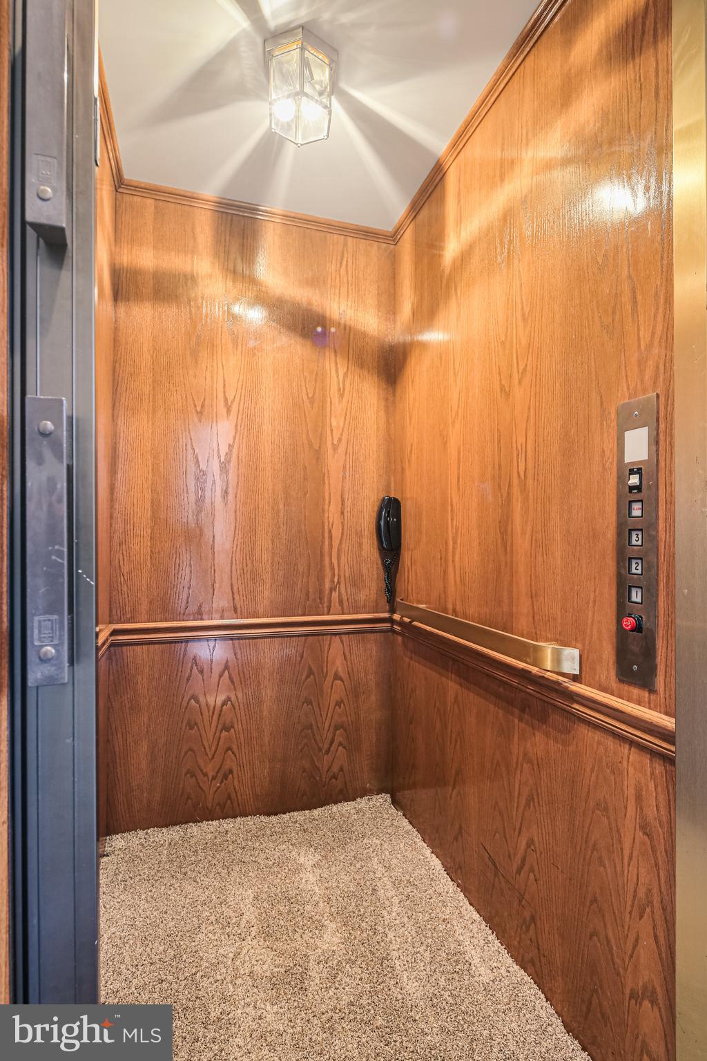 CLARKSVILLE HUNT - Residential