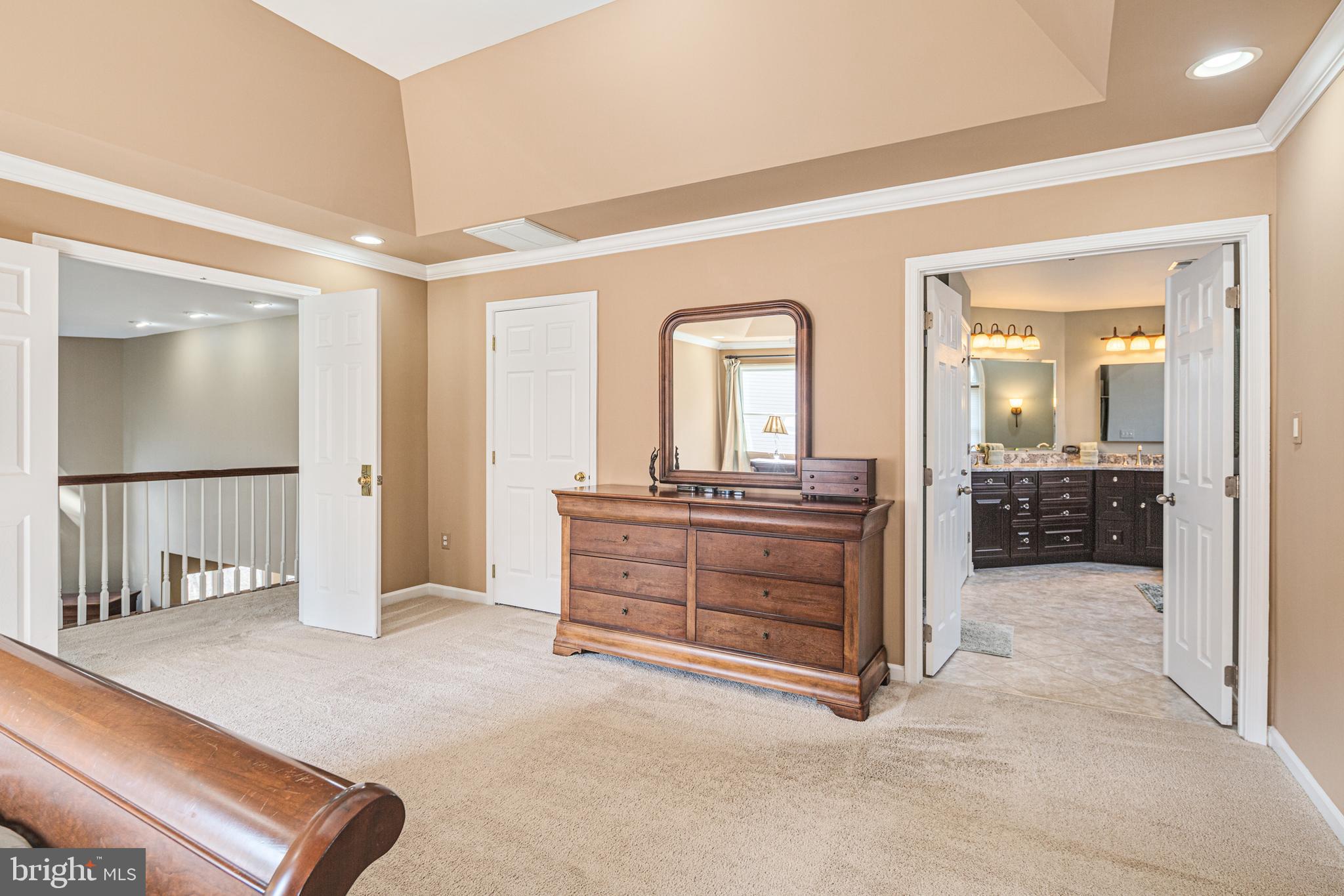 CLARKSVILLE HUNT - Residential