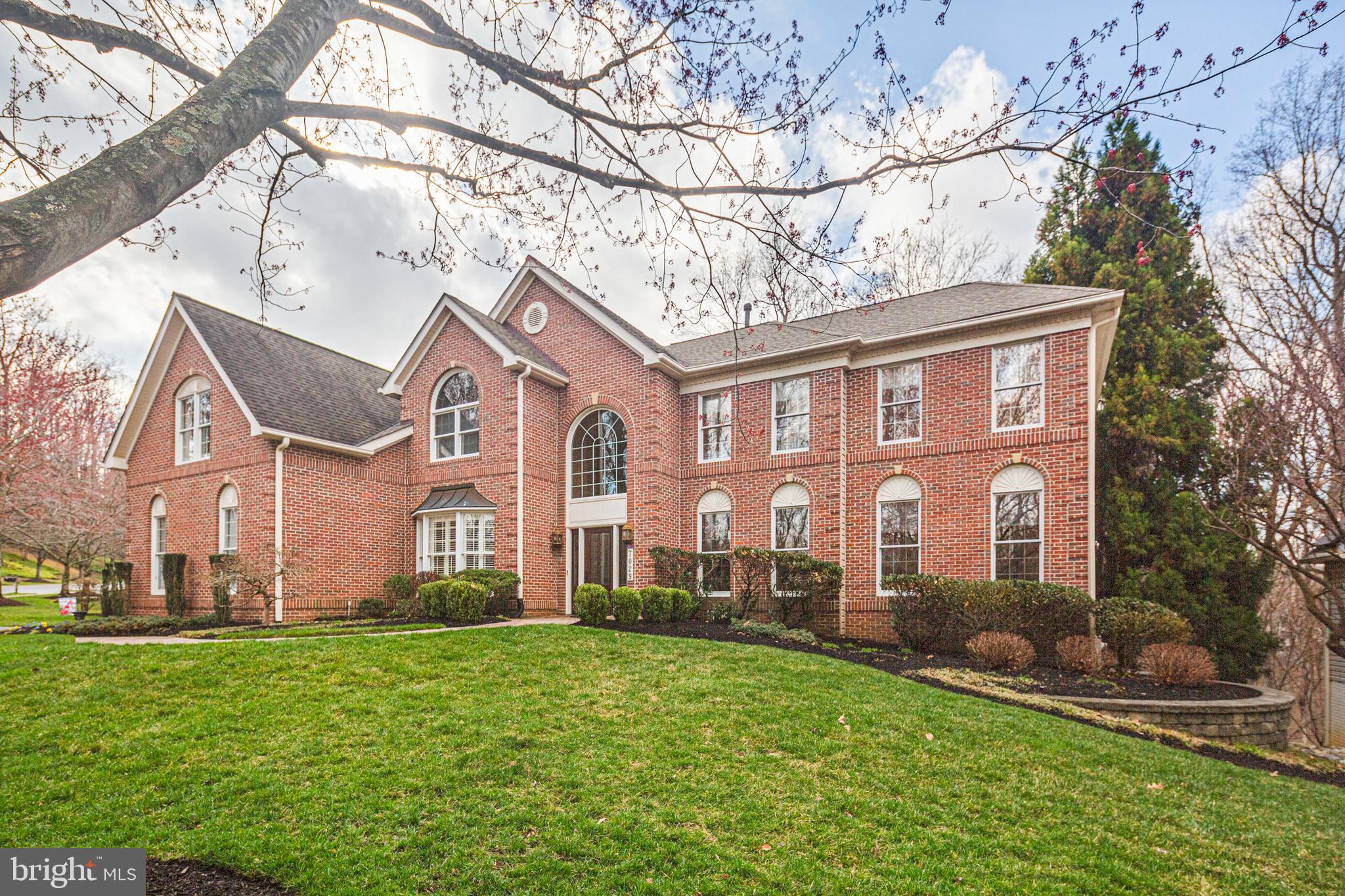 7029 RIVER OAK COURT