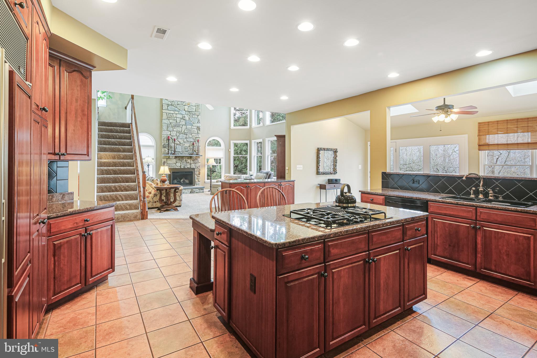 CLARKSVILLE HUNT - Residential