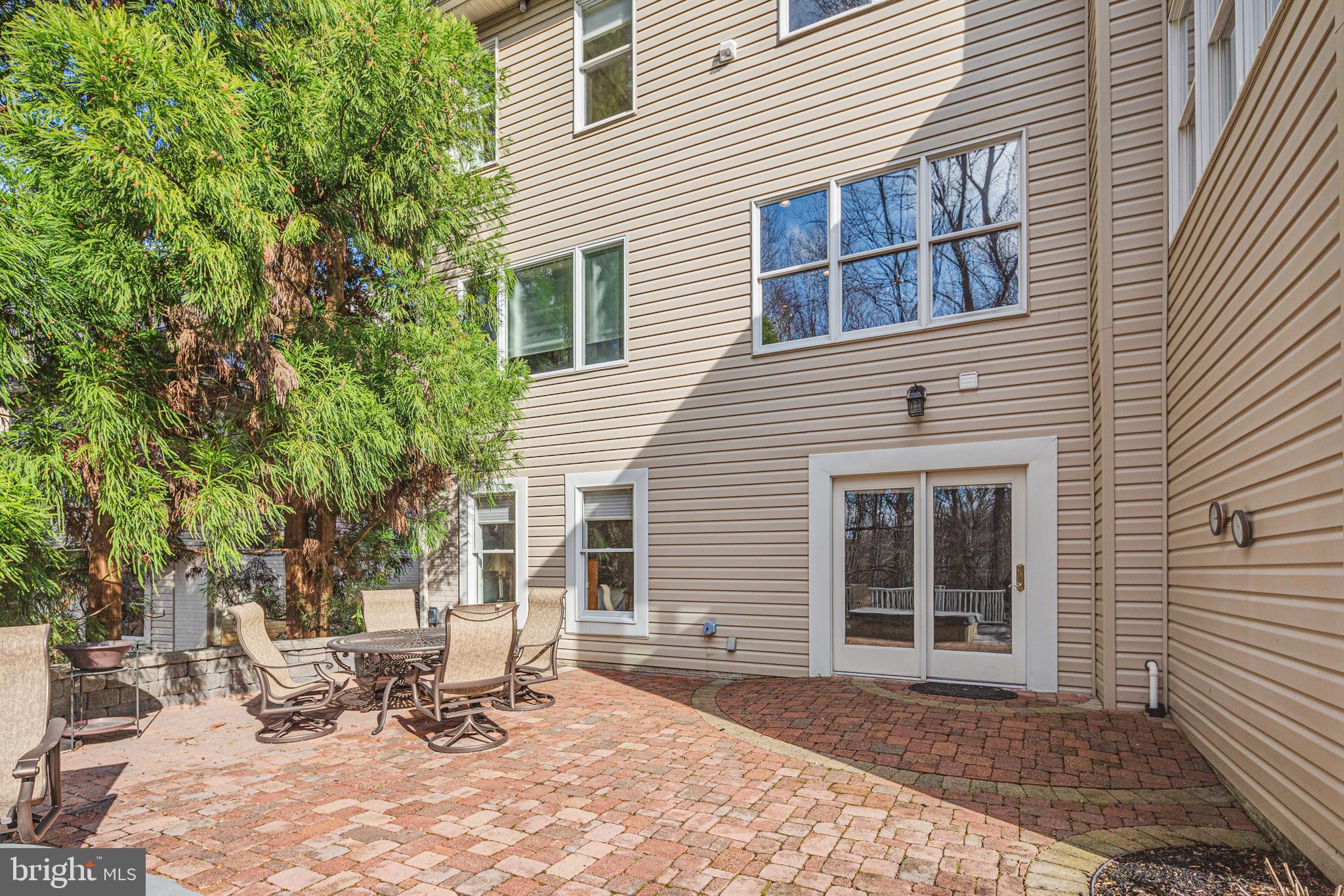 CLARKSVILLE HUNT - Residential