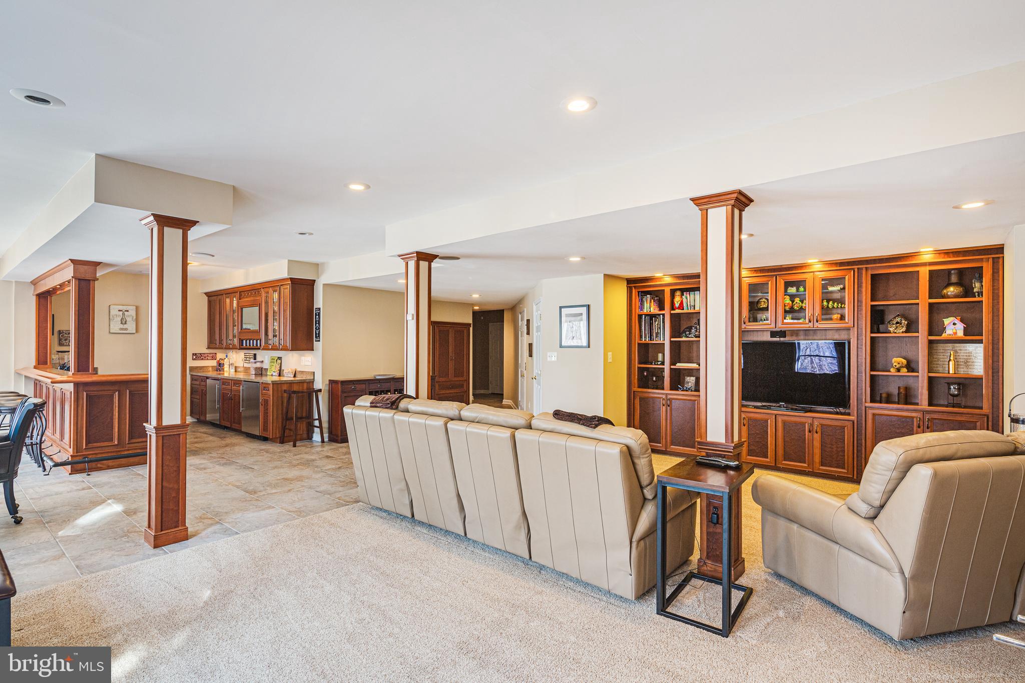 CLARKSVILLE HUNT - Residential