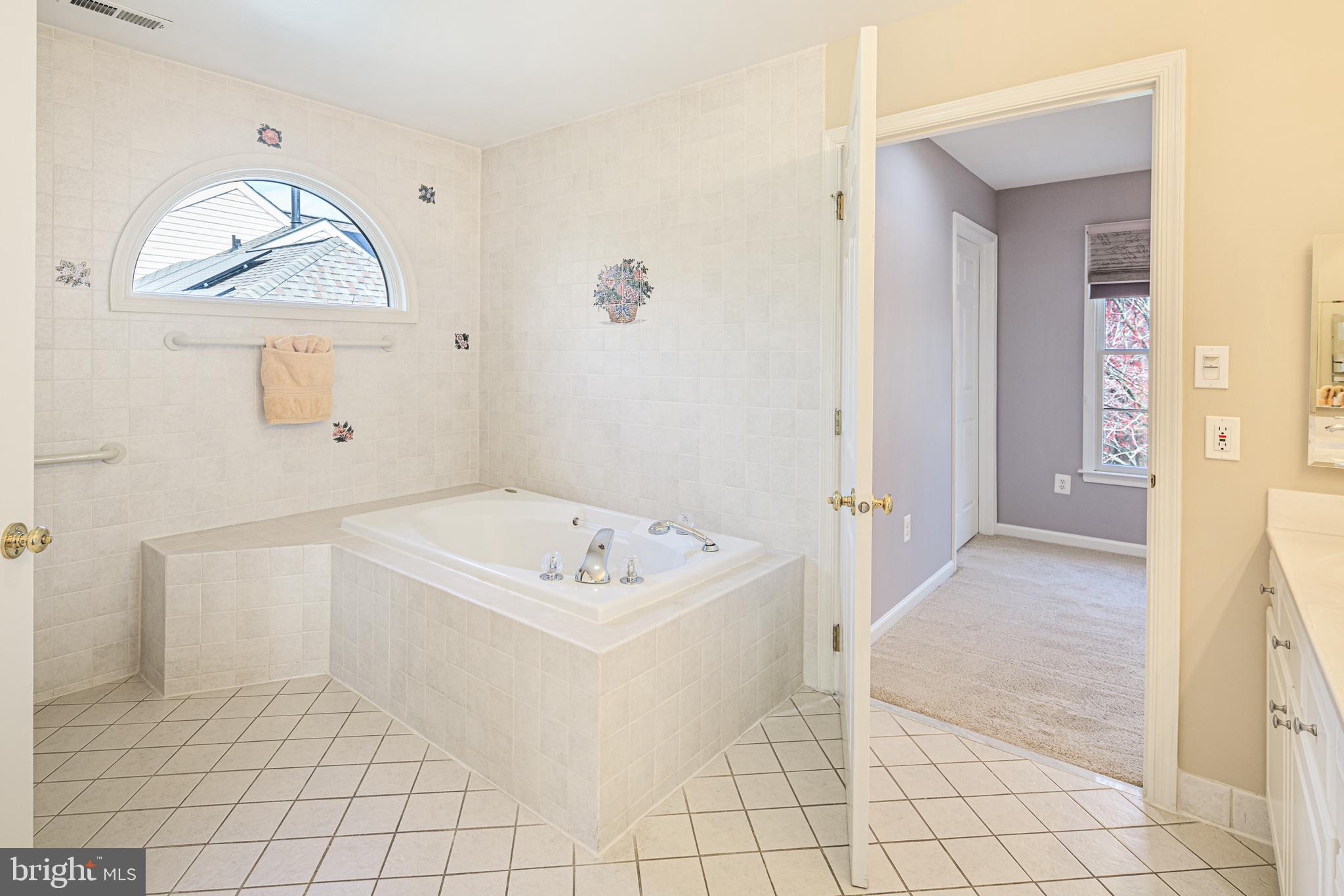 CLARKSVILLE HUNT - Residential