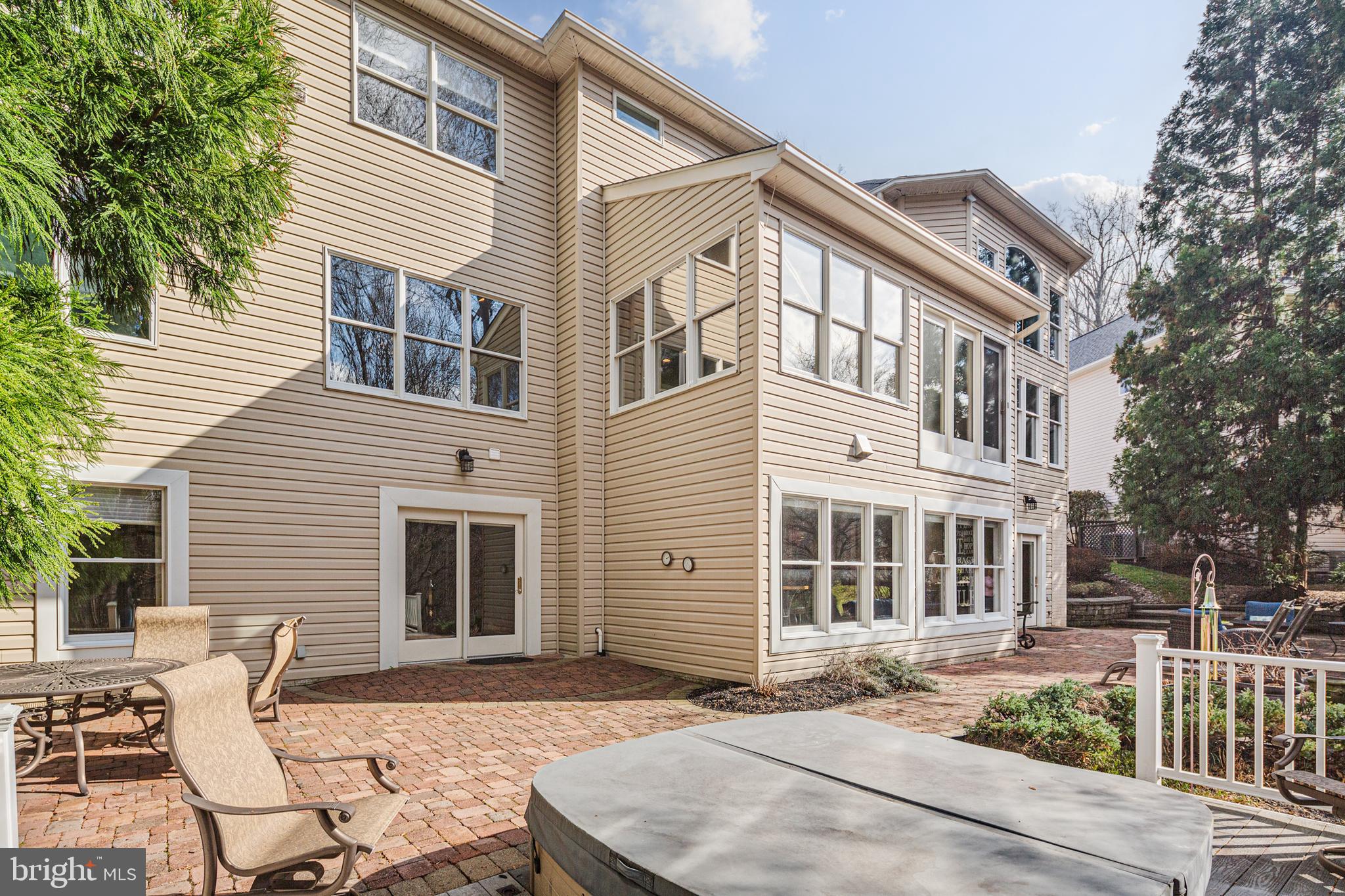 CLARKSVILLE HUNT - Residential