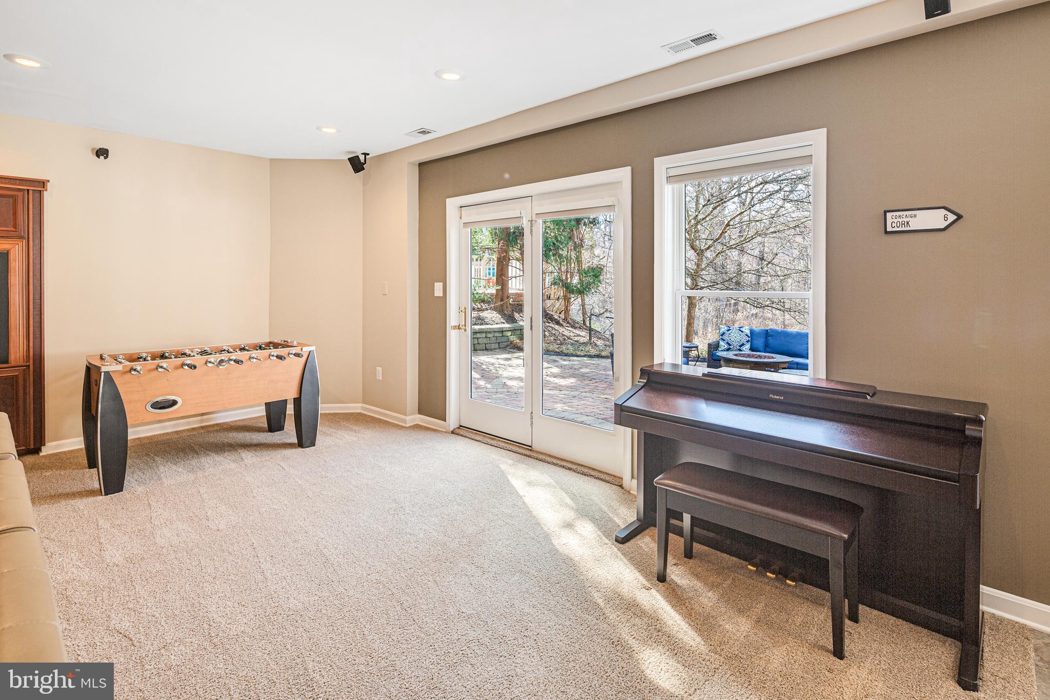 CLARKSVILLE HUNT - Residential