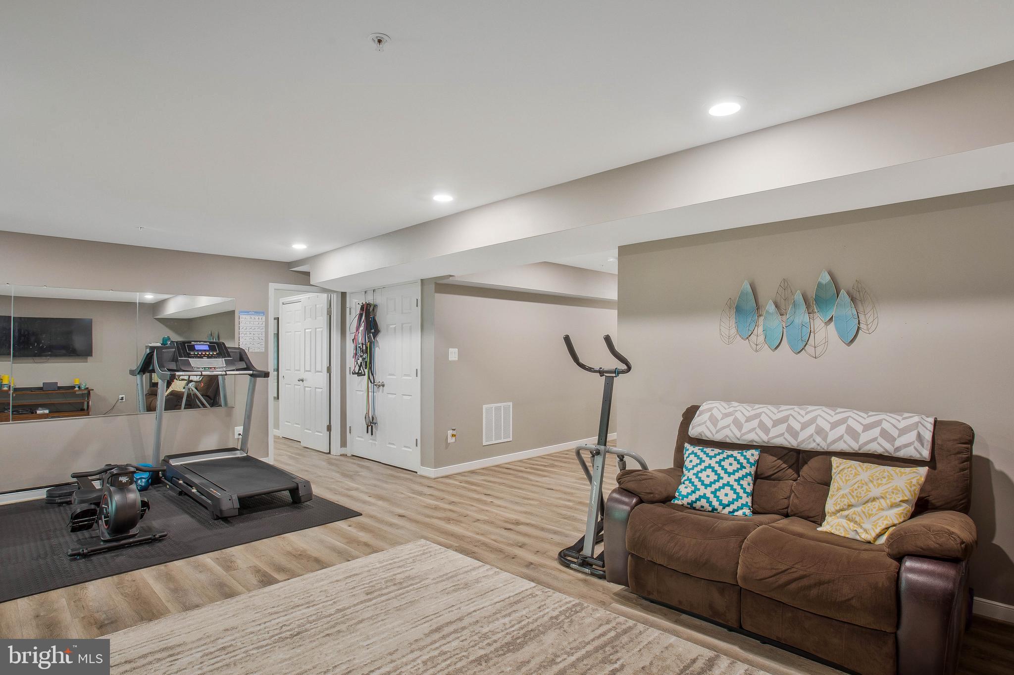 MIDDLETOWN SOUTH - Residential