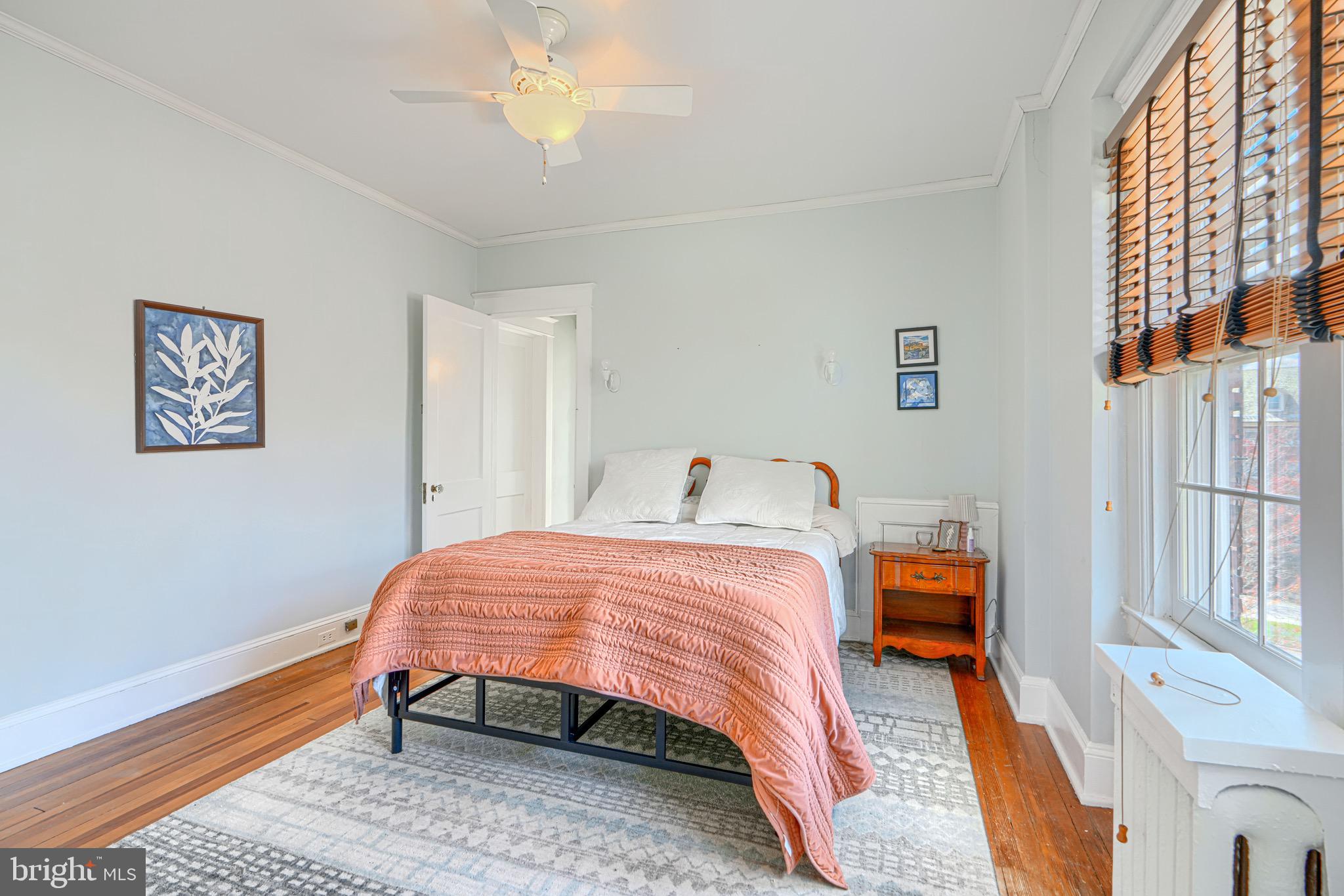 ROLAND PARK - Residential