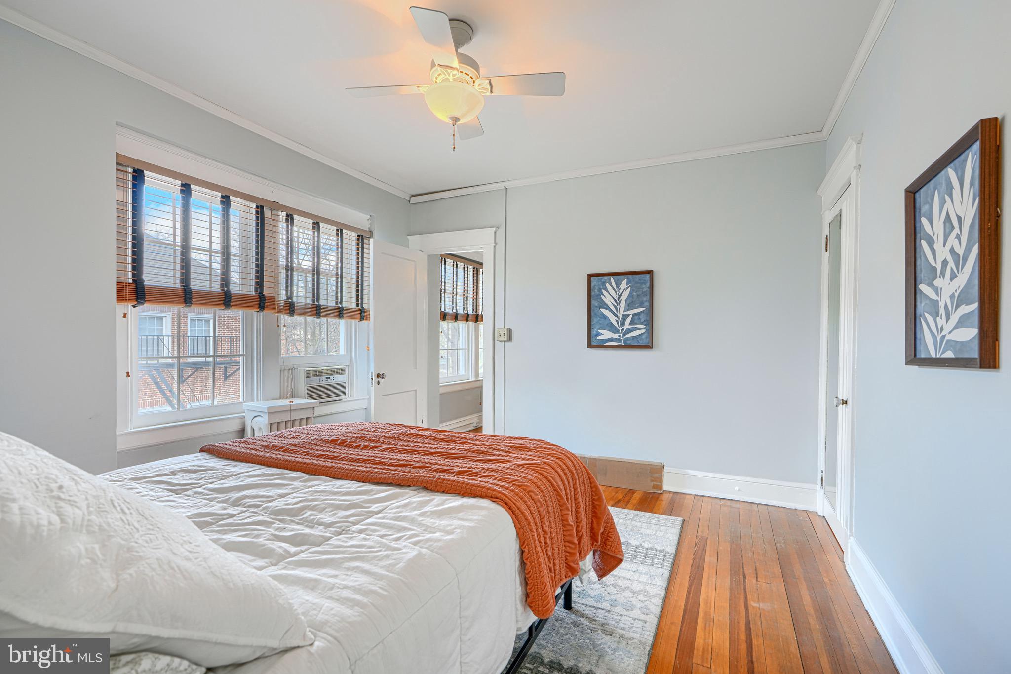 ROLAND PARK - Residential