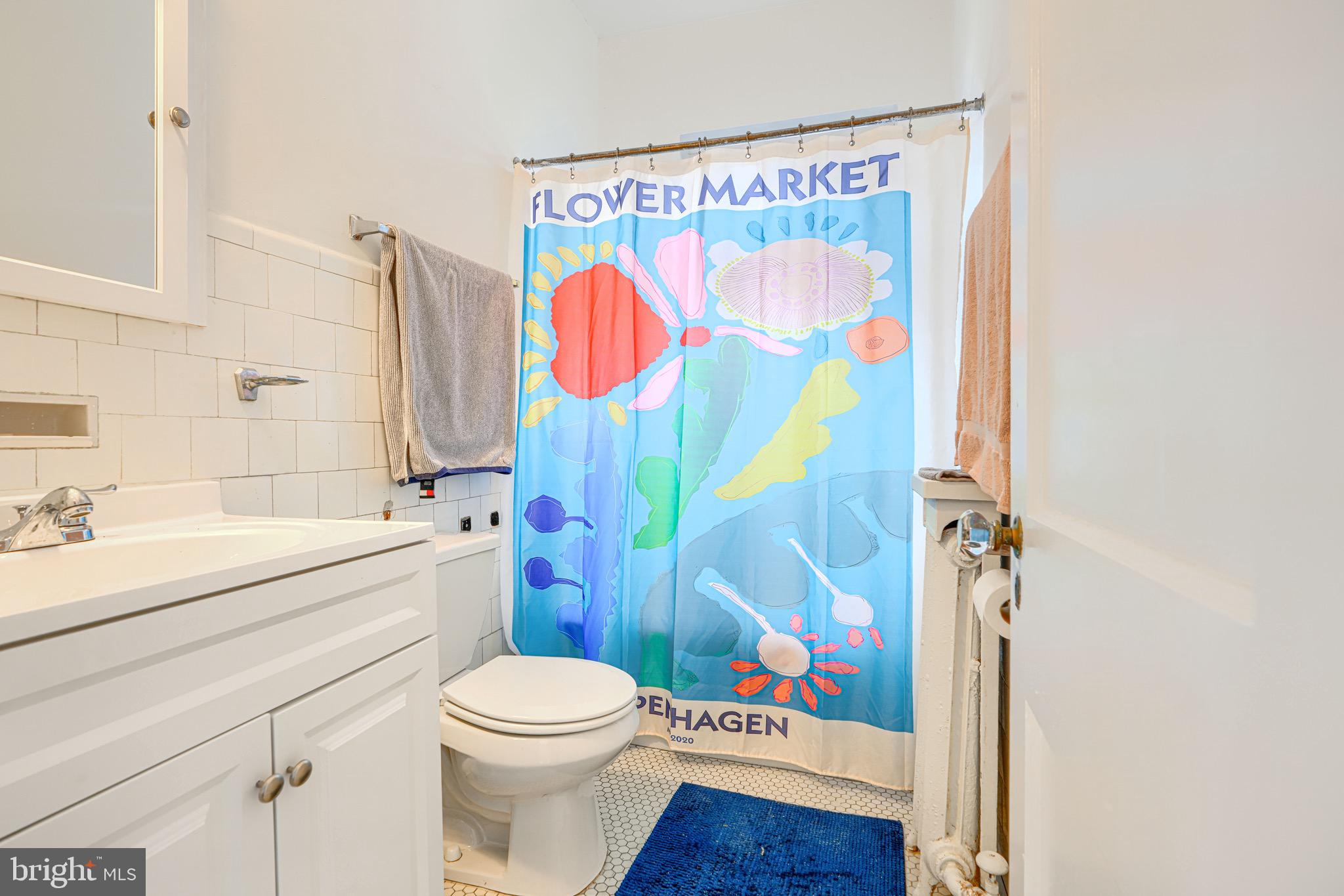 ROLAND PARK - Residential