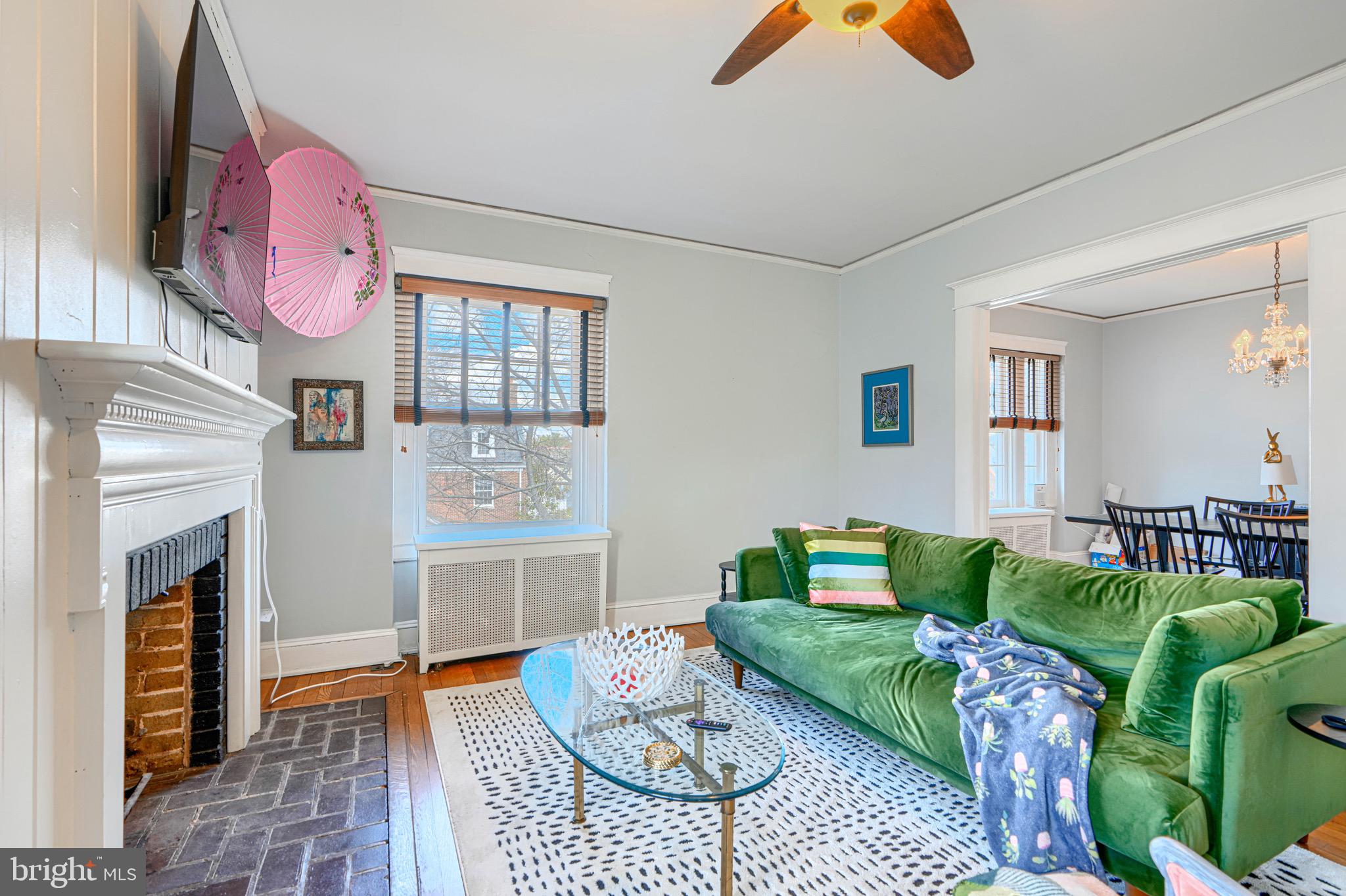 ROLAND PARK - Residential