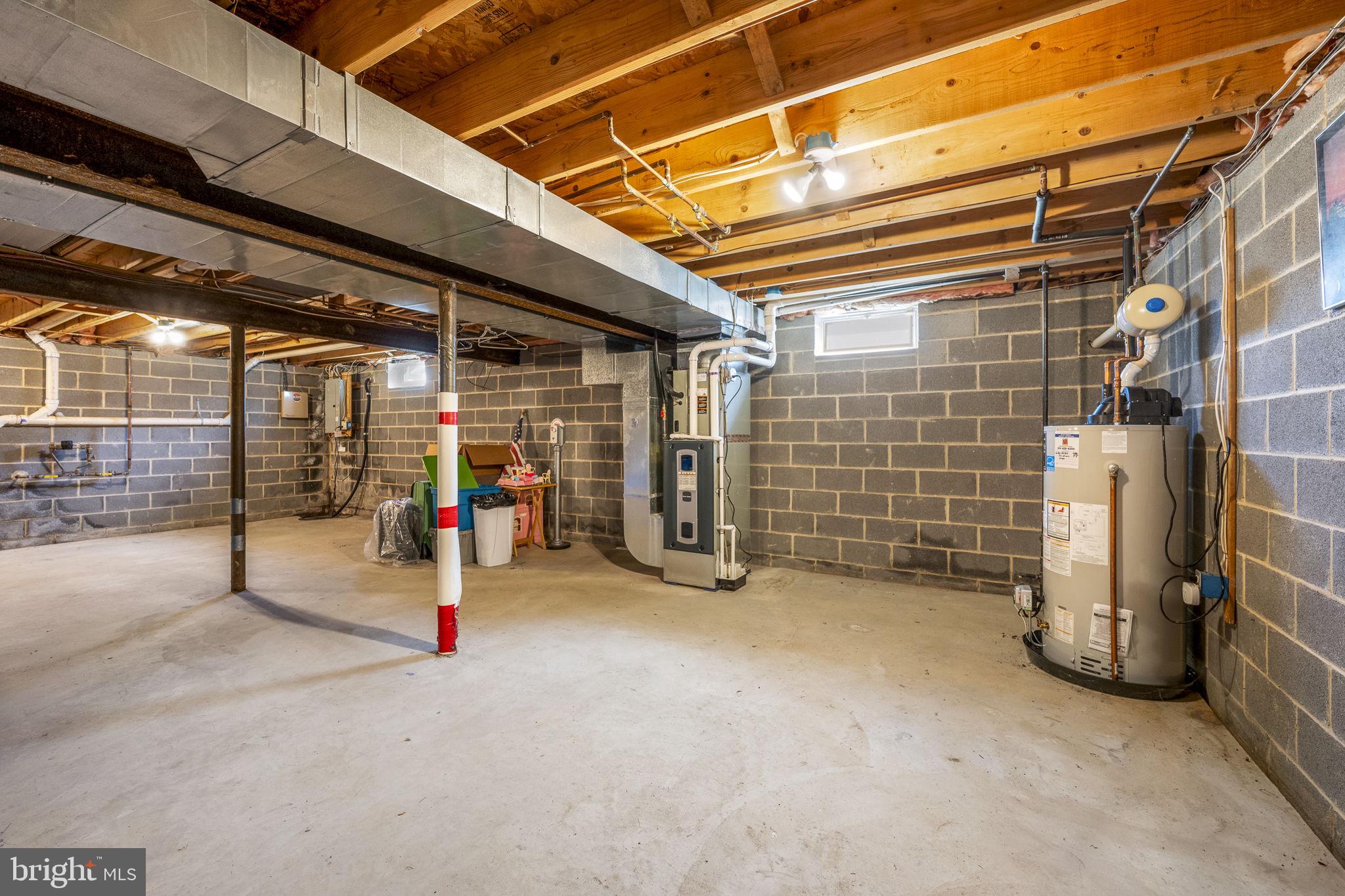 BROOKSIDE ESTATES - Residential