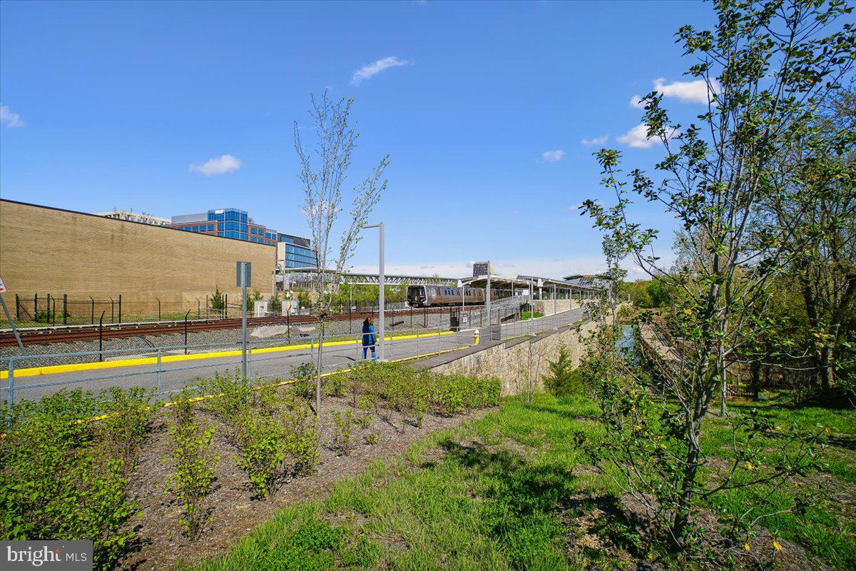 POTOMAC GREENS - Residential