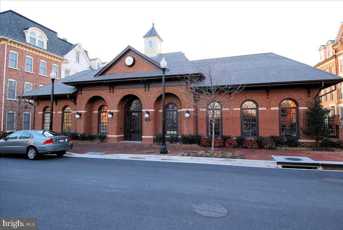 POTOMAC GREENS - Residential