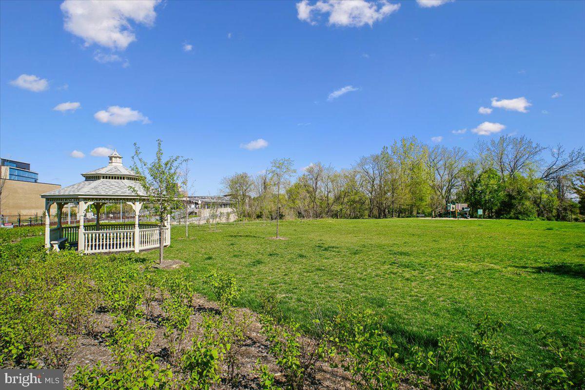 POTOMAC GREENS - Residential