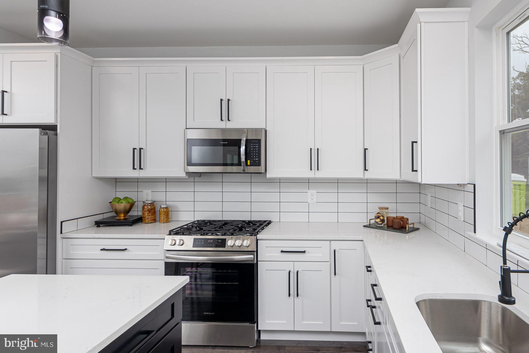 OAKLAND PARK - Residential