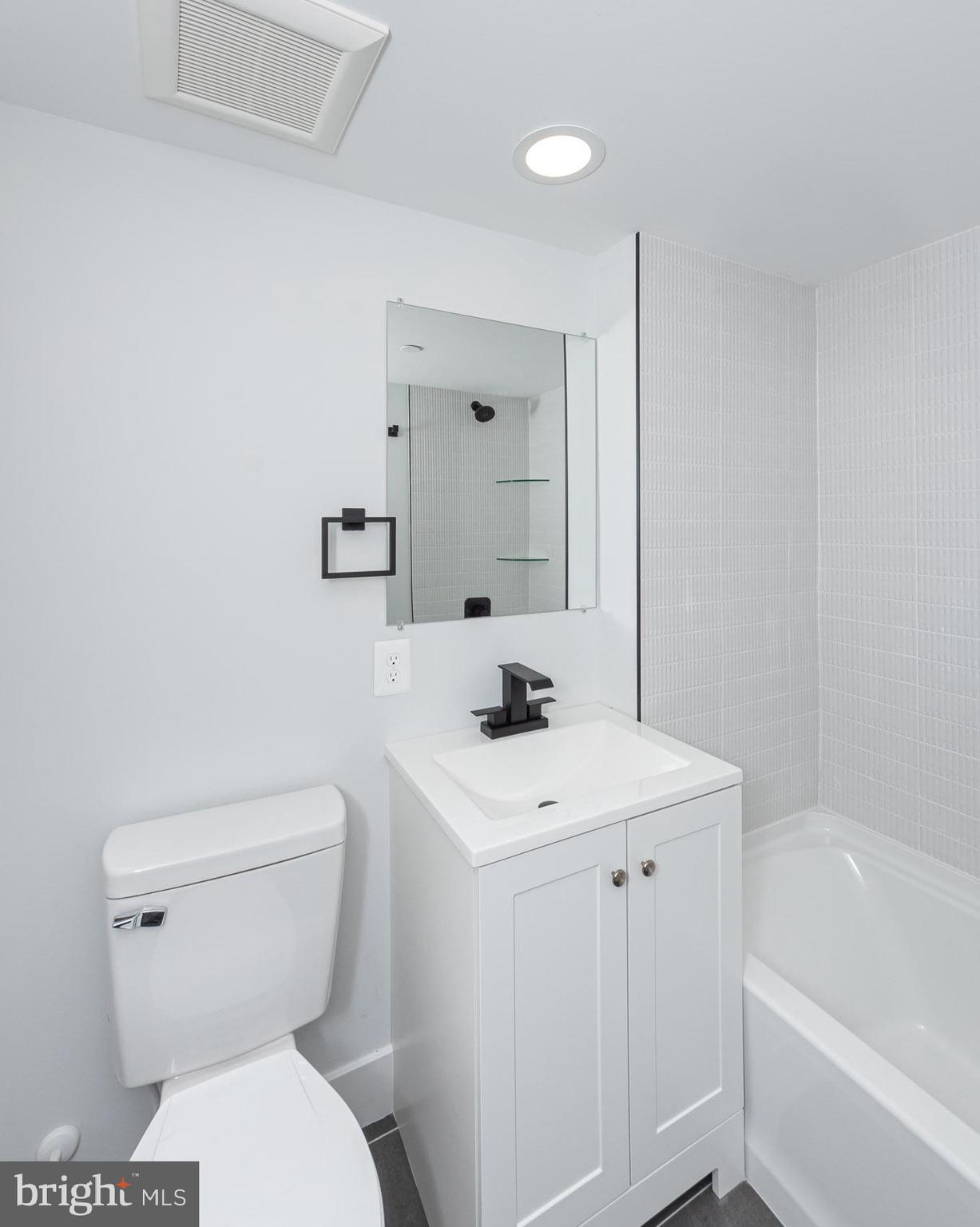 OAKLAND PARK - Residential