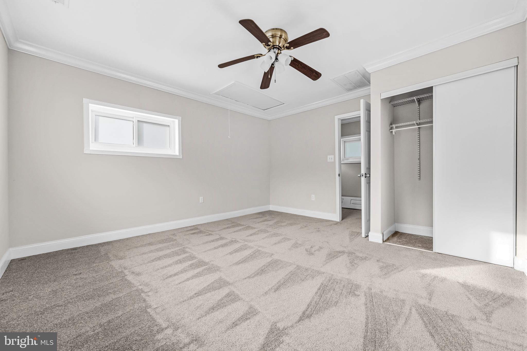 BARNABY MANOR OAKS - Residential