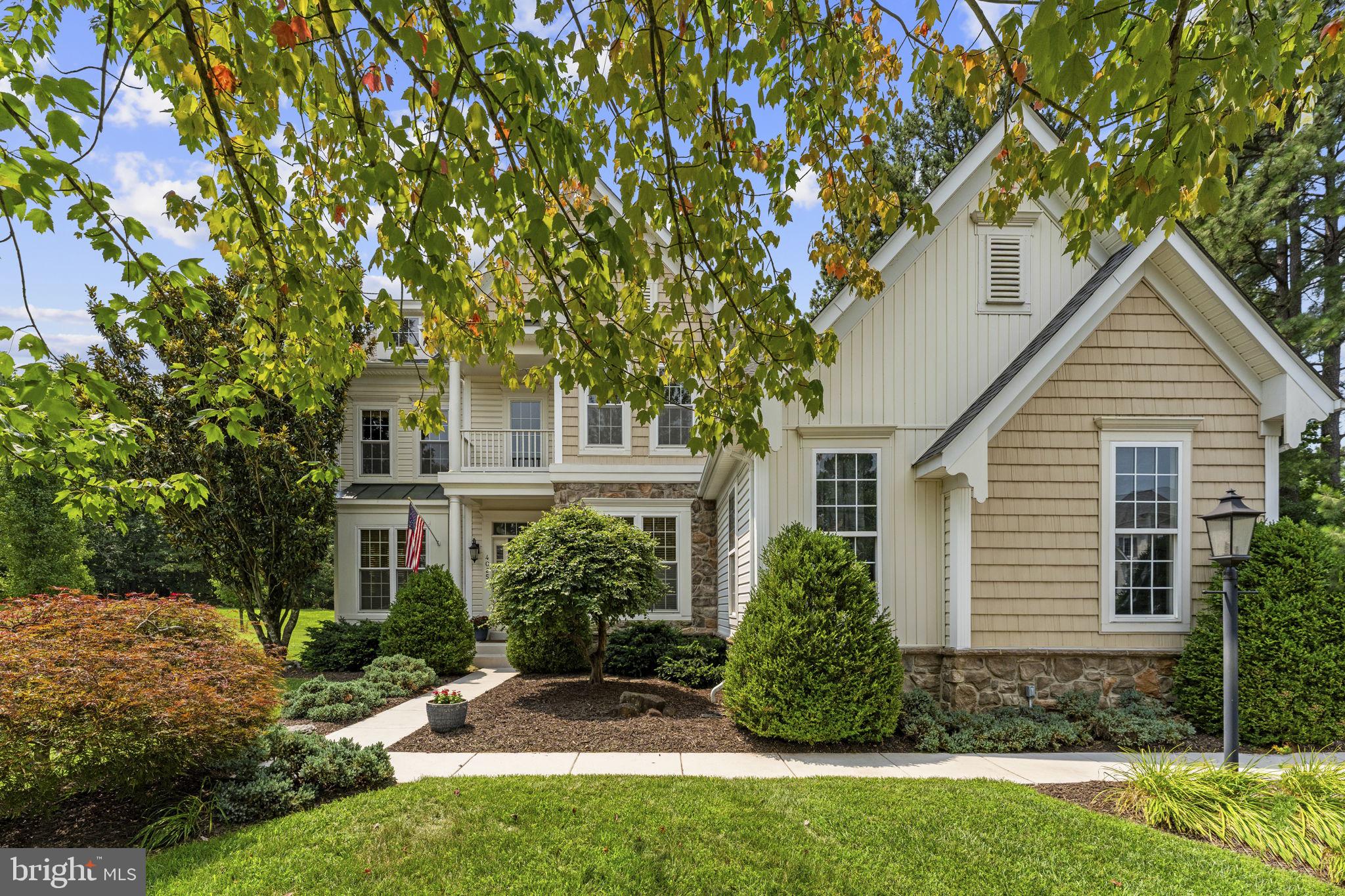 4025 WILKES COURT