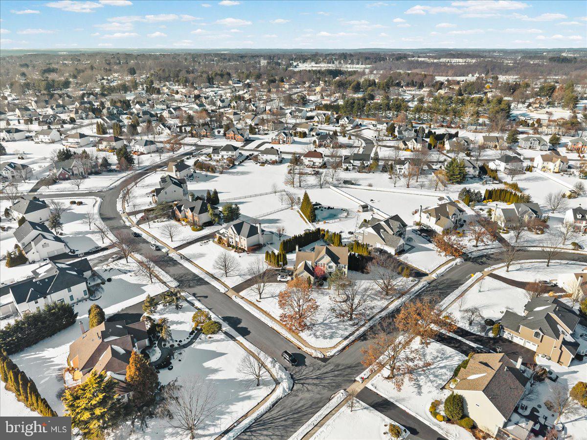 NORTHAMPTON CROSSG - Residential