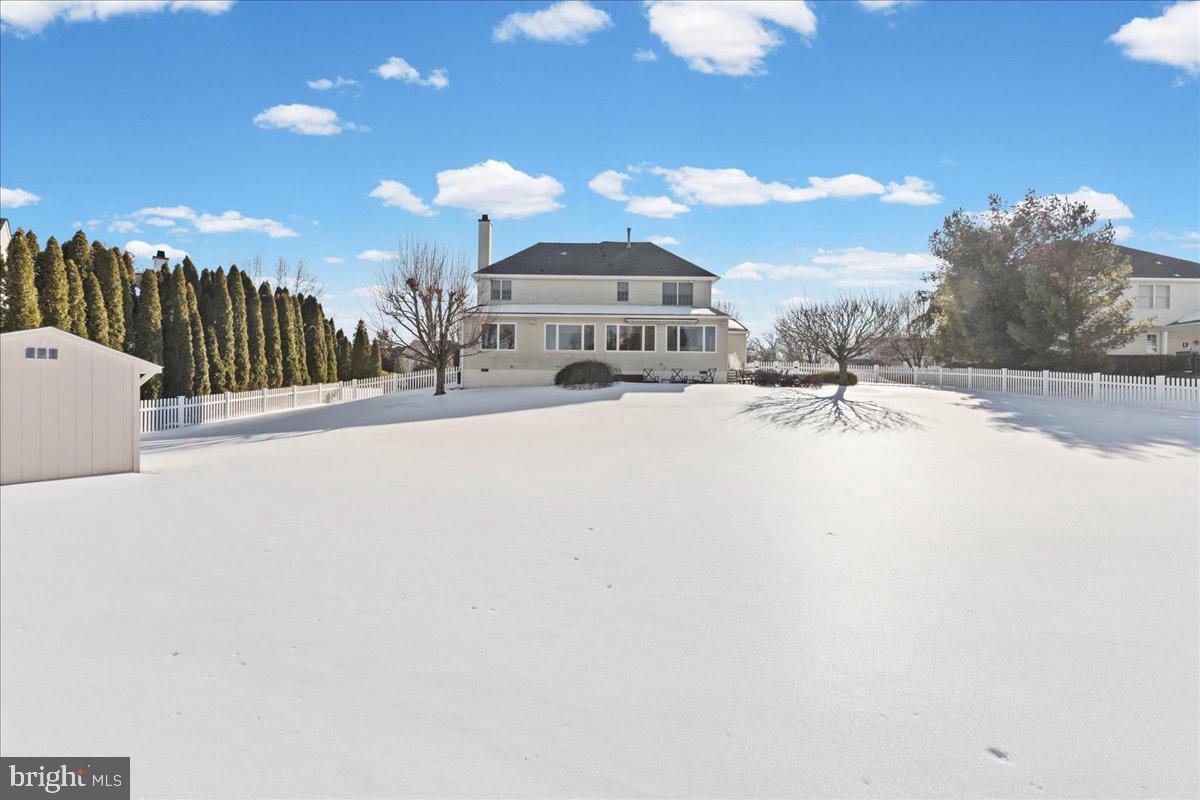 NORTHAMPTON CROSSG - Residential