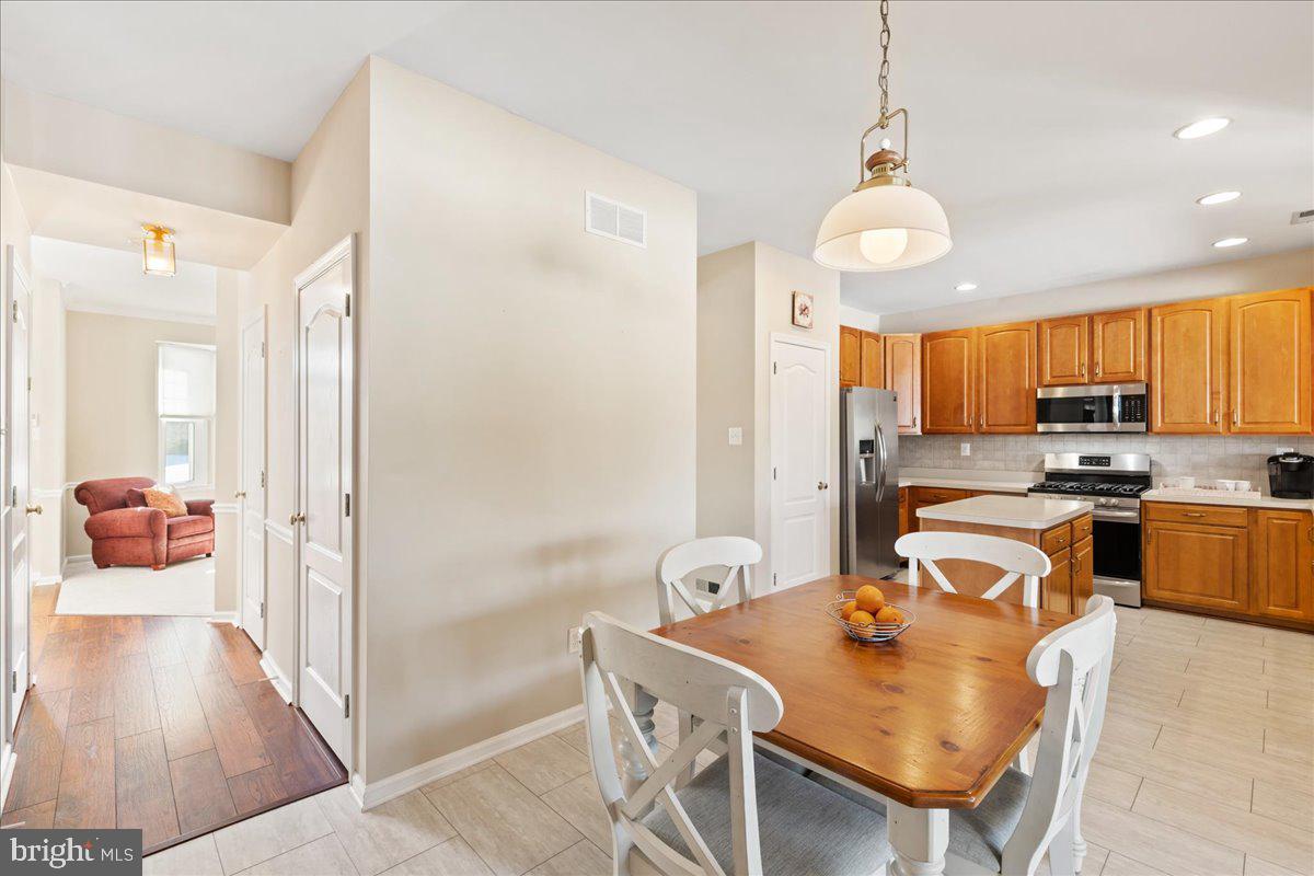 NORTHAMPTON CROSSG - Residential