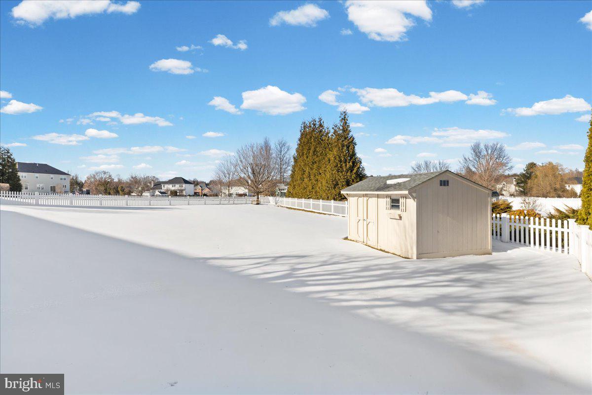 NORTHAMPTON CROSSG - Residential