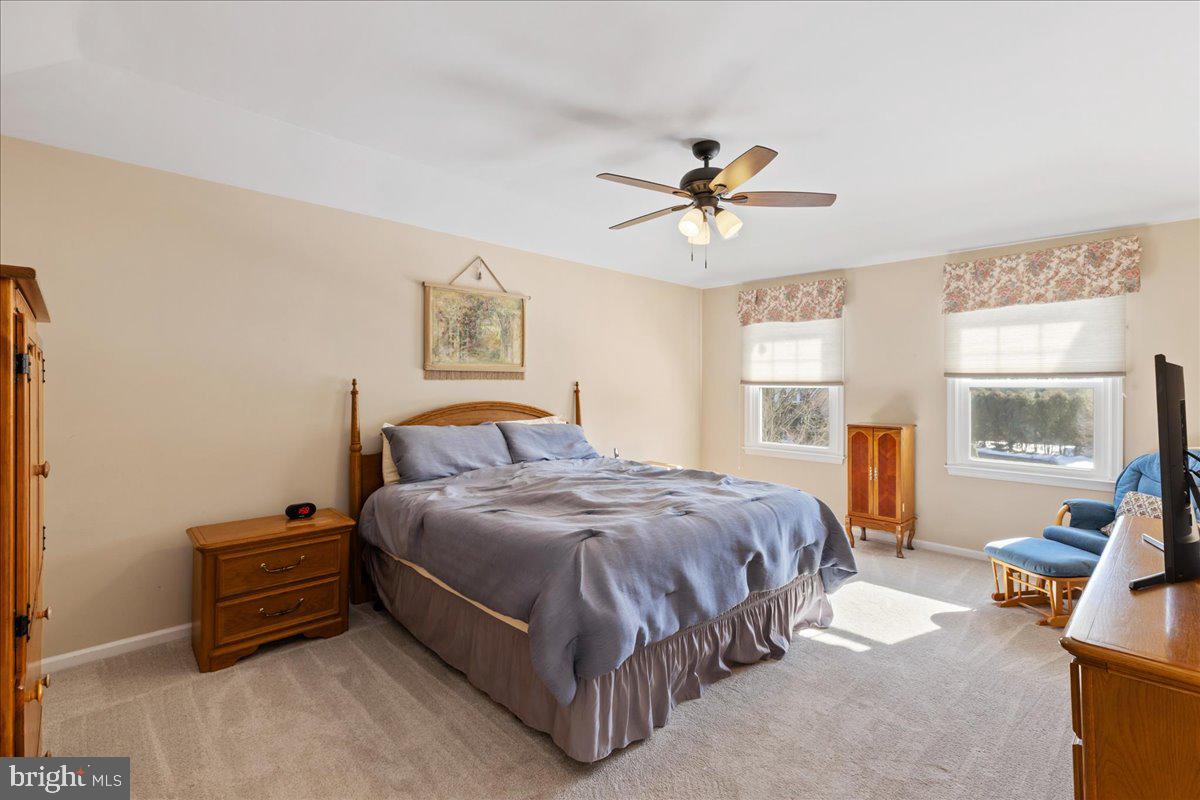 NORTHAMPTON CROSSG - Residential