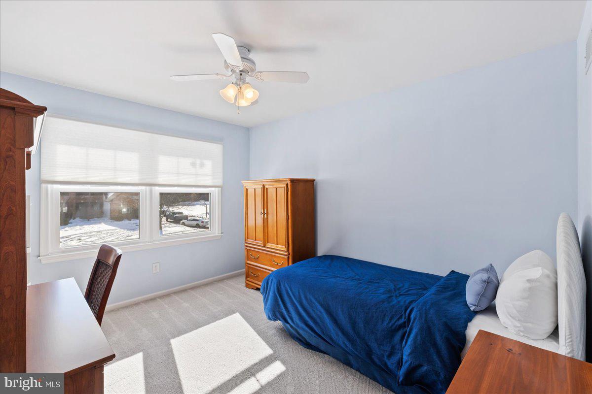 NORTHAMPTON CROSSG - Residential