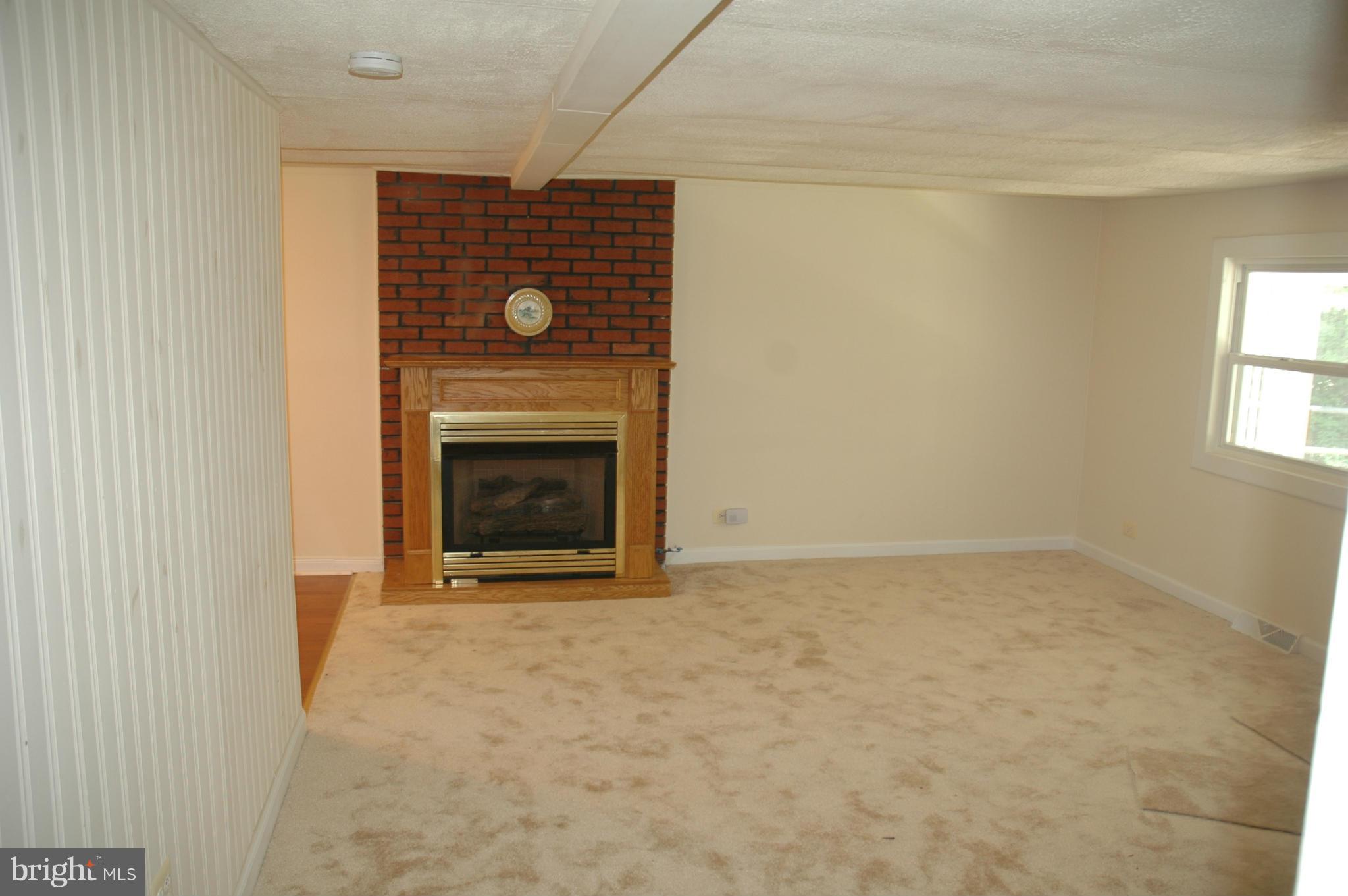 BLANTONS - Residential Lease