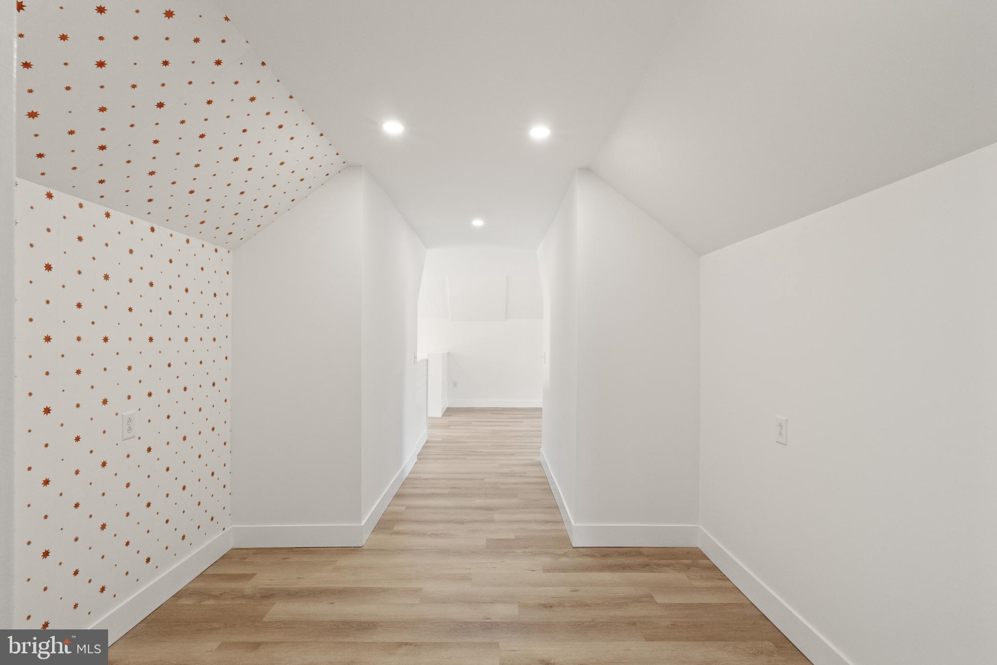 GREEN BRIAR - Residential