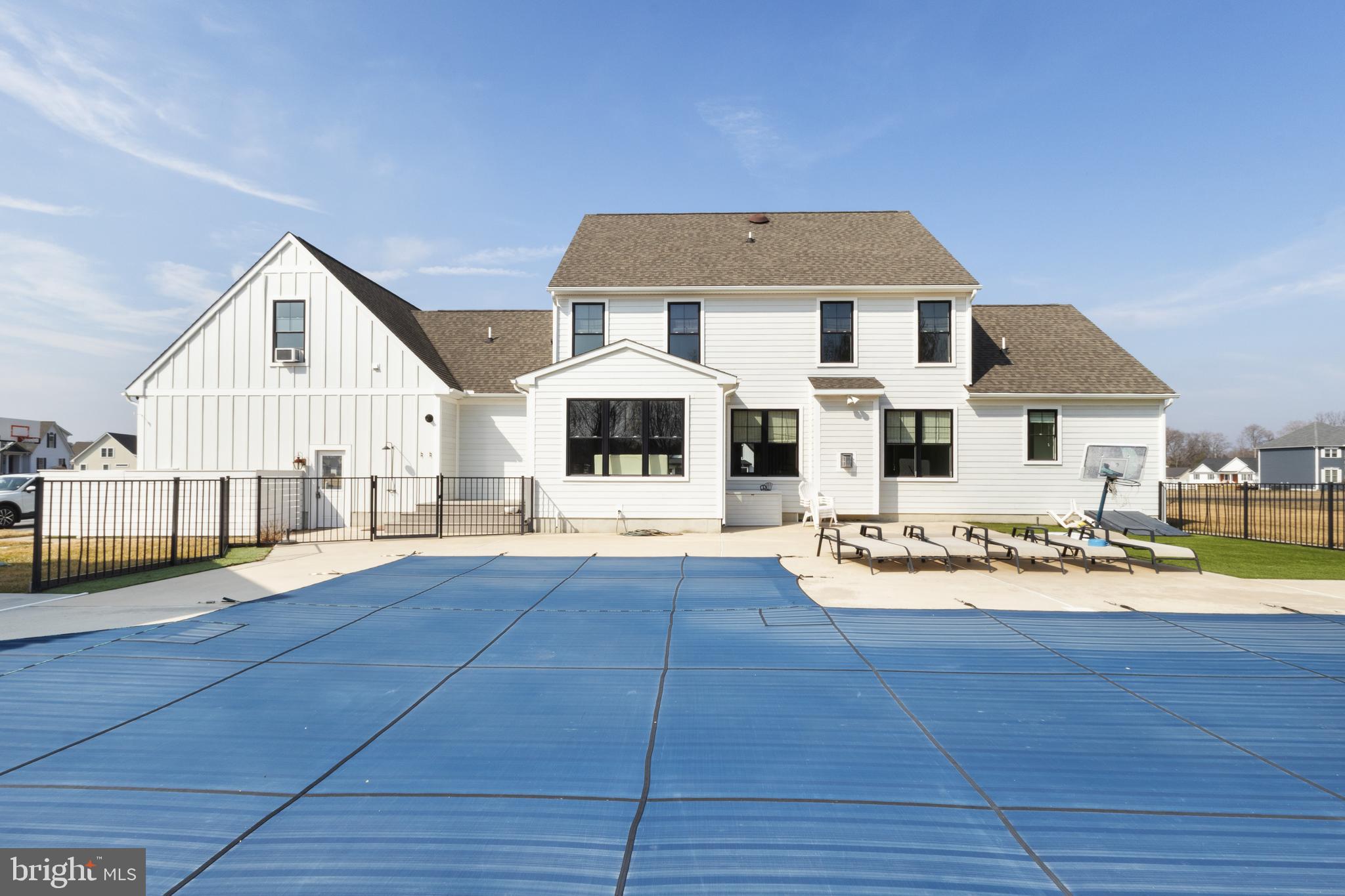 GREEN BRIAR - Residential