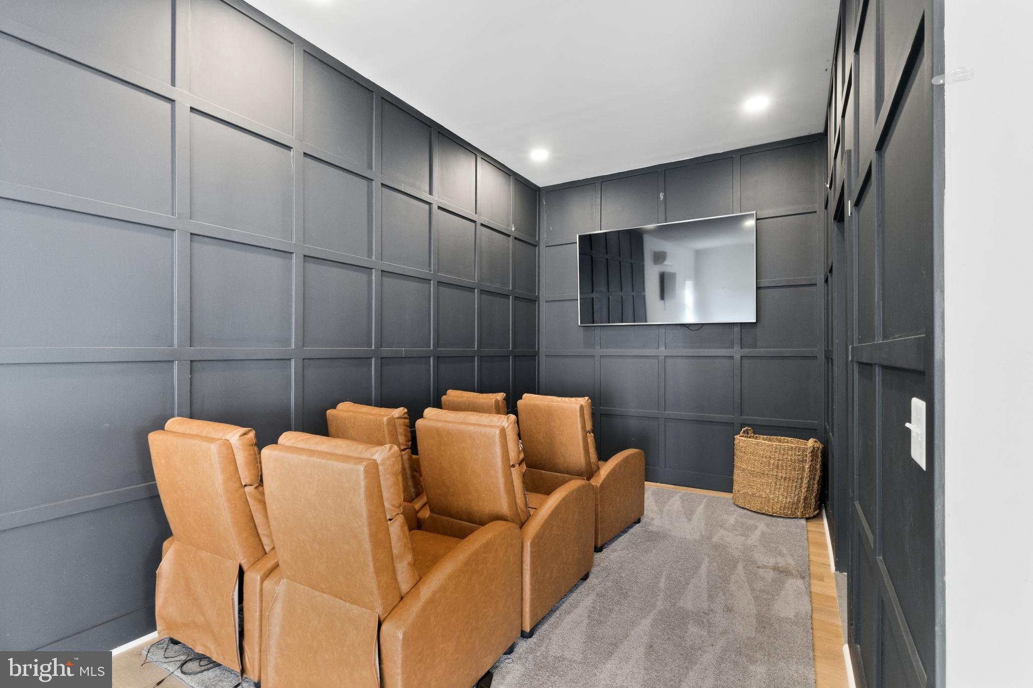 GREEN BRIAR - Residential