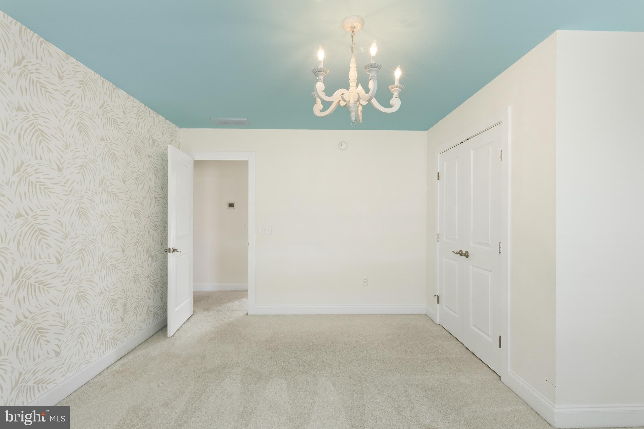 GREEN BRIAR - Residential