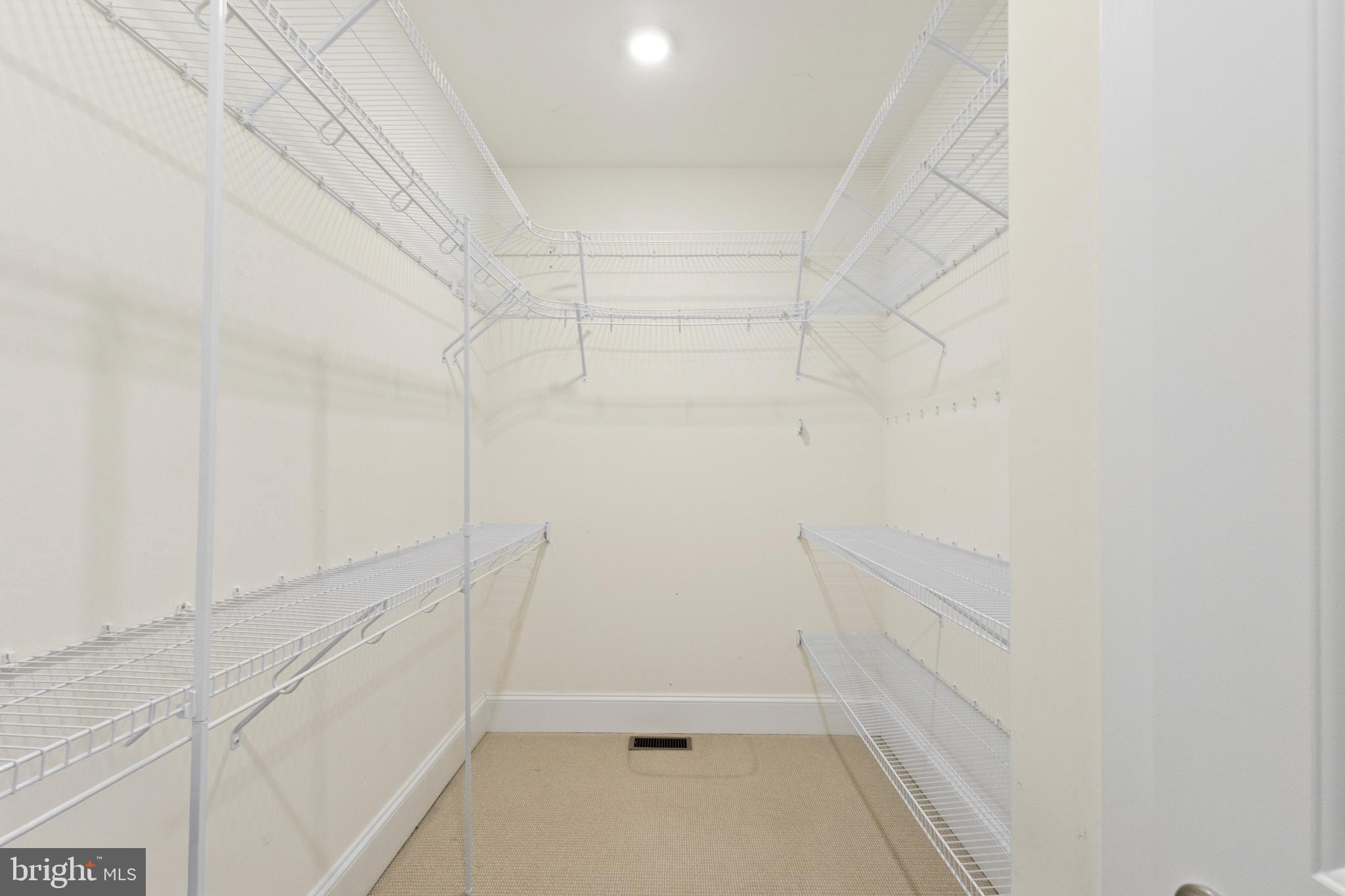 GREEN BRIAR - Residential