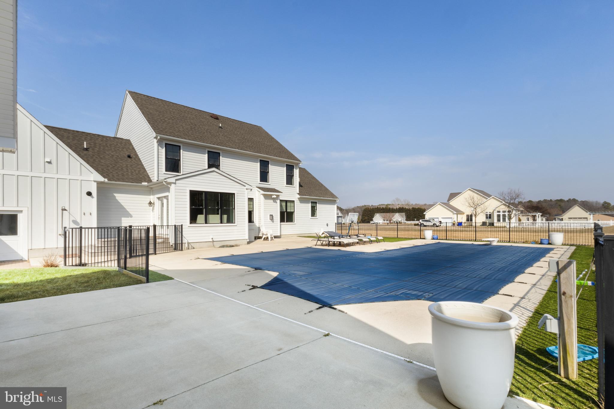 GREEN BRIAR - Residential