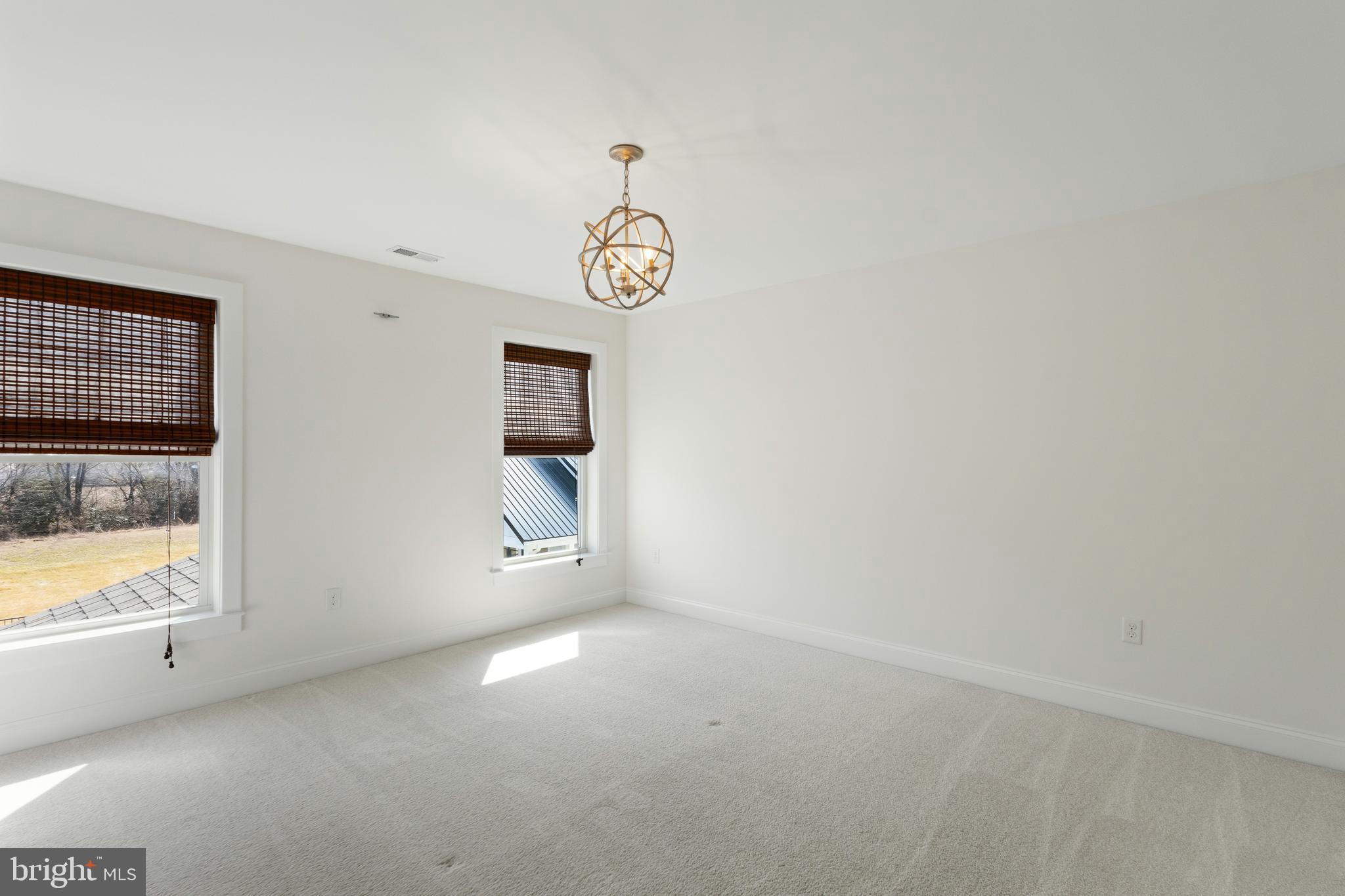 GREEN BRIAR - Residential