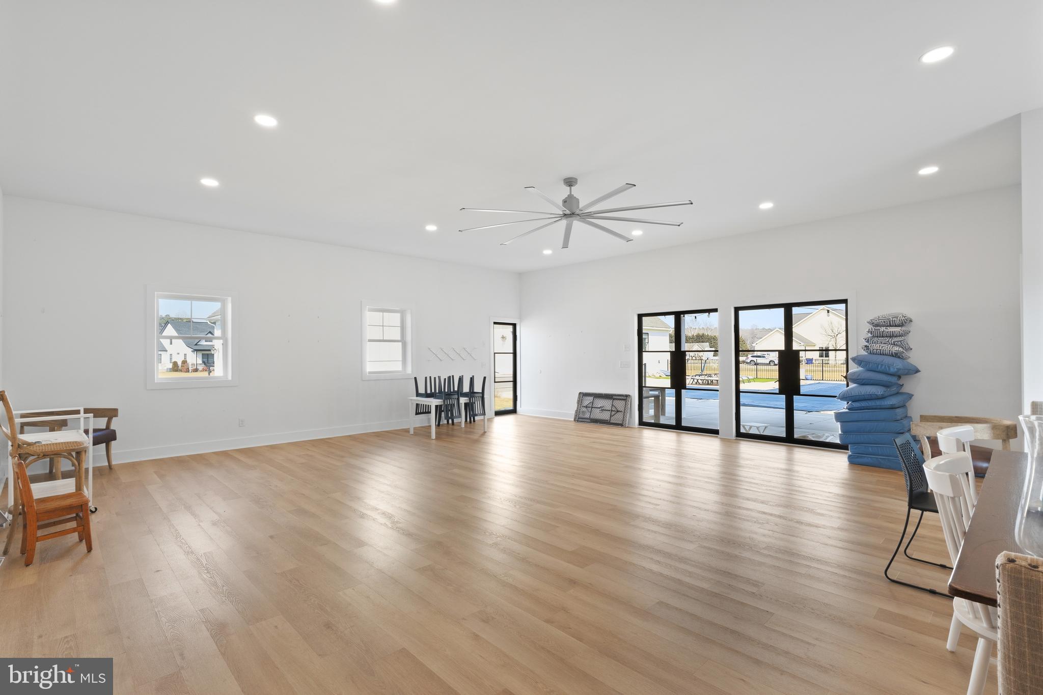 GREEN BRIAR - Residential