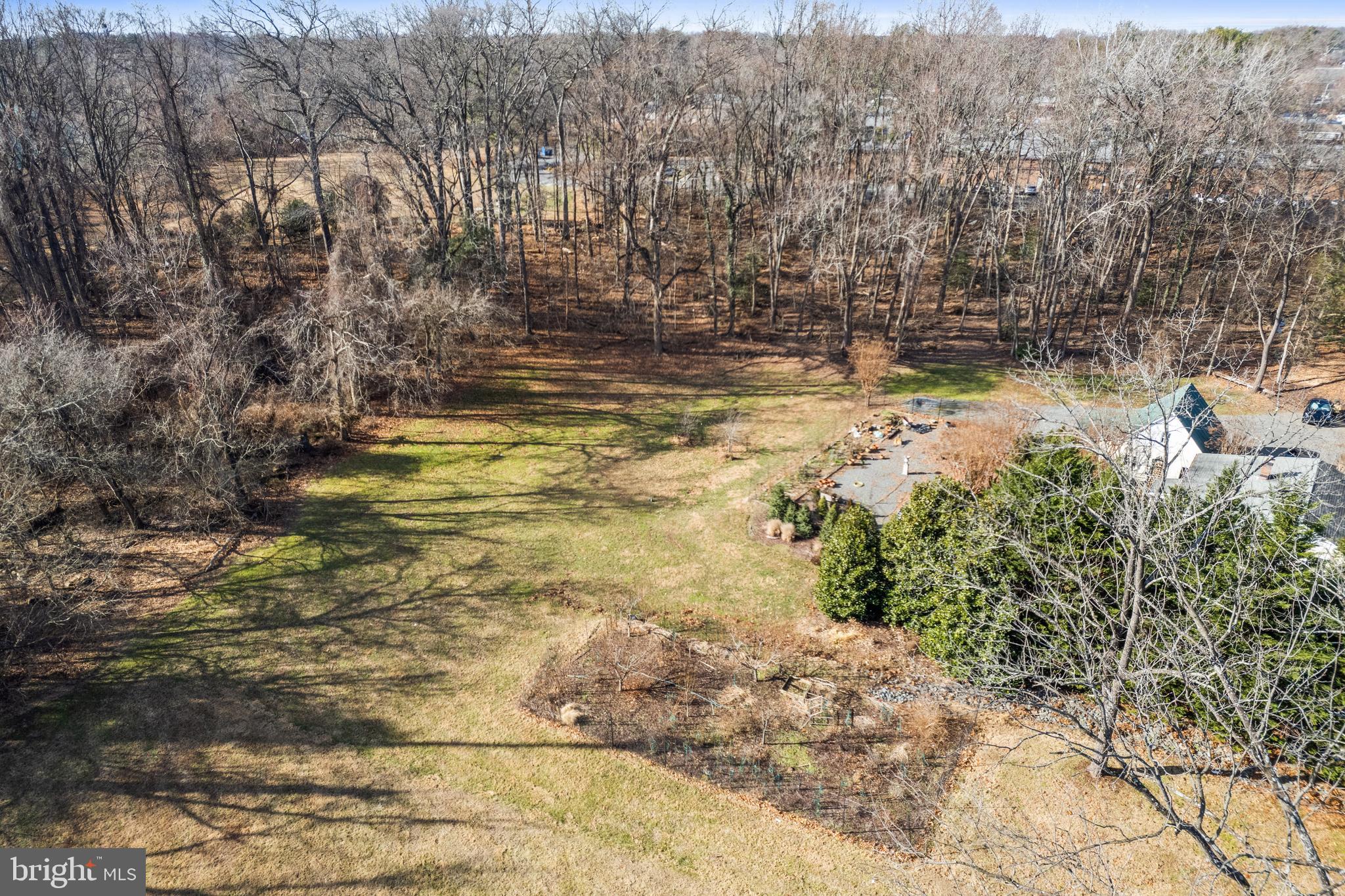 FORESTVILLE - Residential